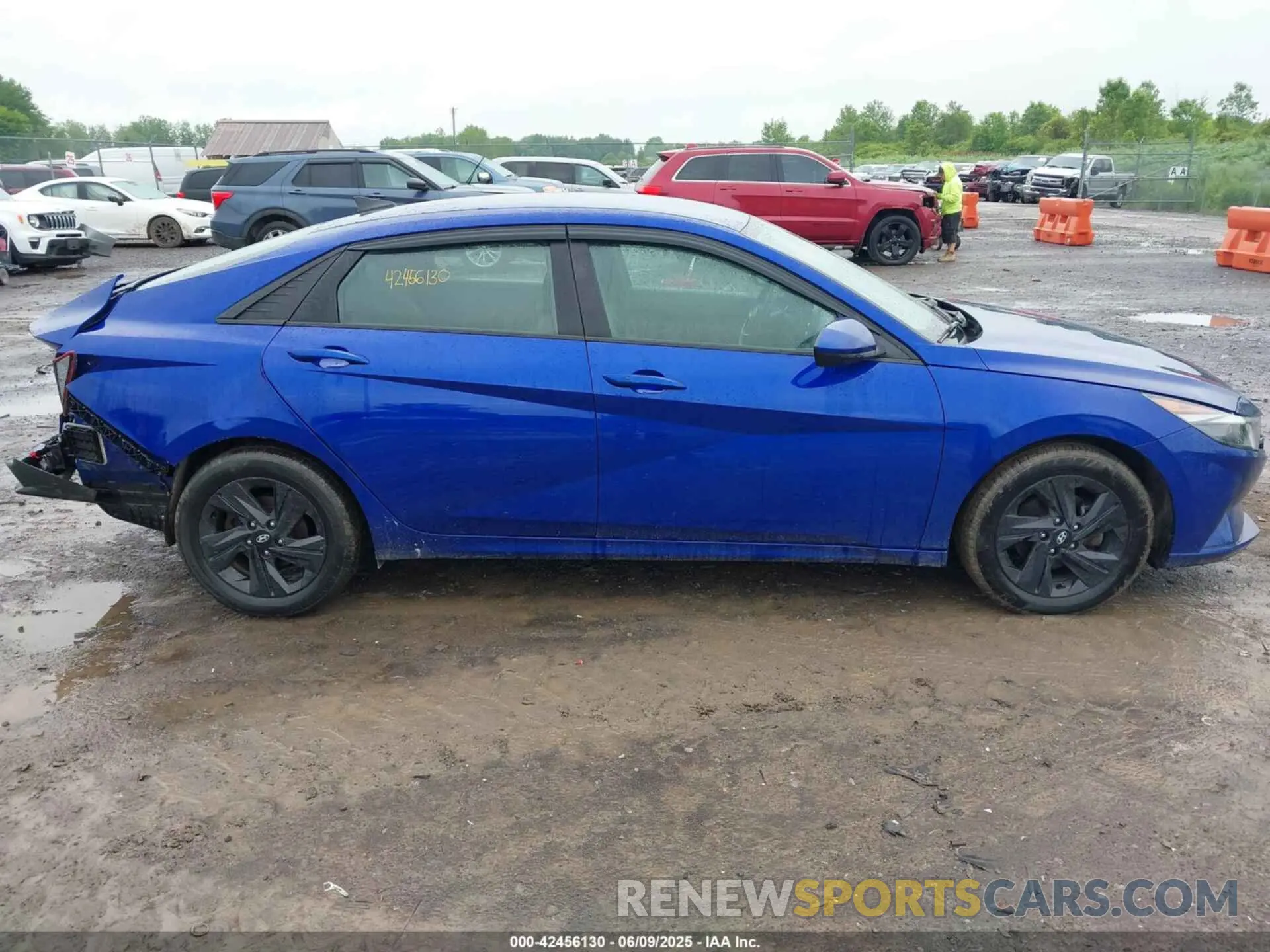 13 Photograph of a damaged car KMHLS4AG7MU190724 HYUNDAI ELANTRA 2021