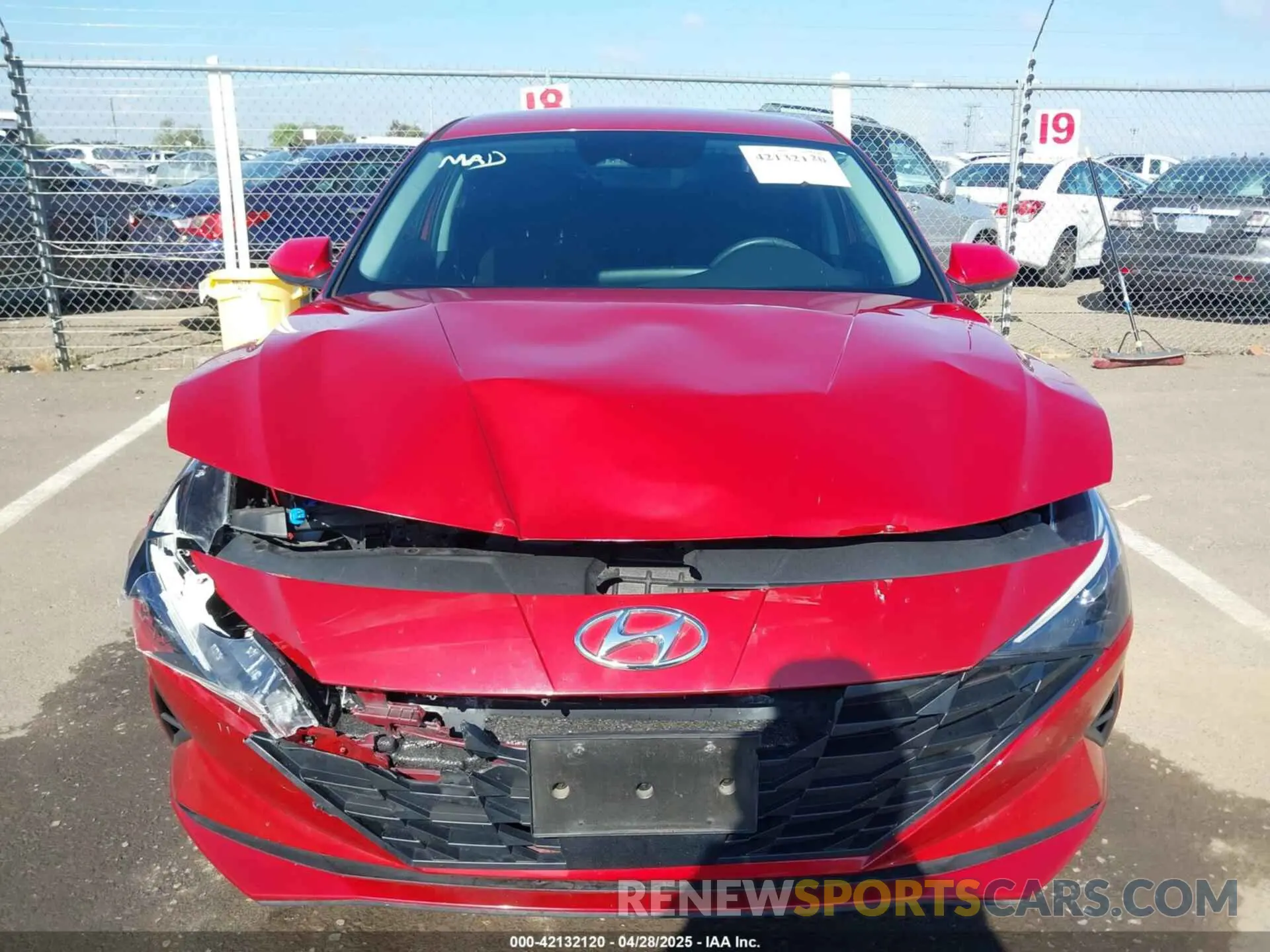 12 Фотография поврежденного автомобиля KMHLS4AG8MU195768 HYUNDAI ELANTRA 2021