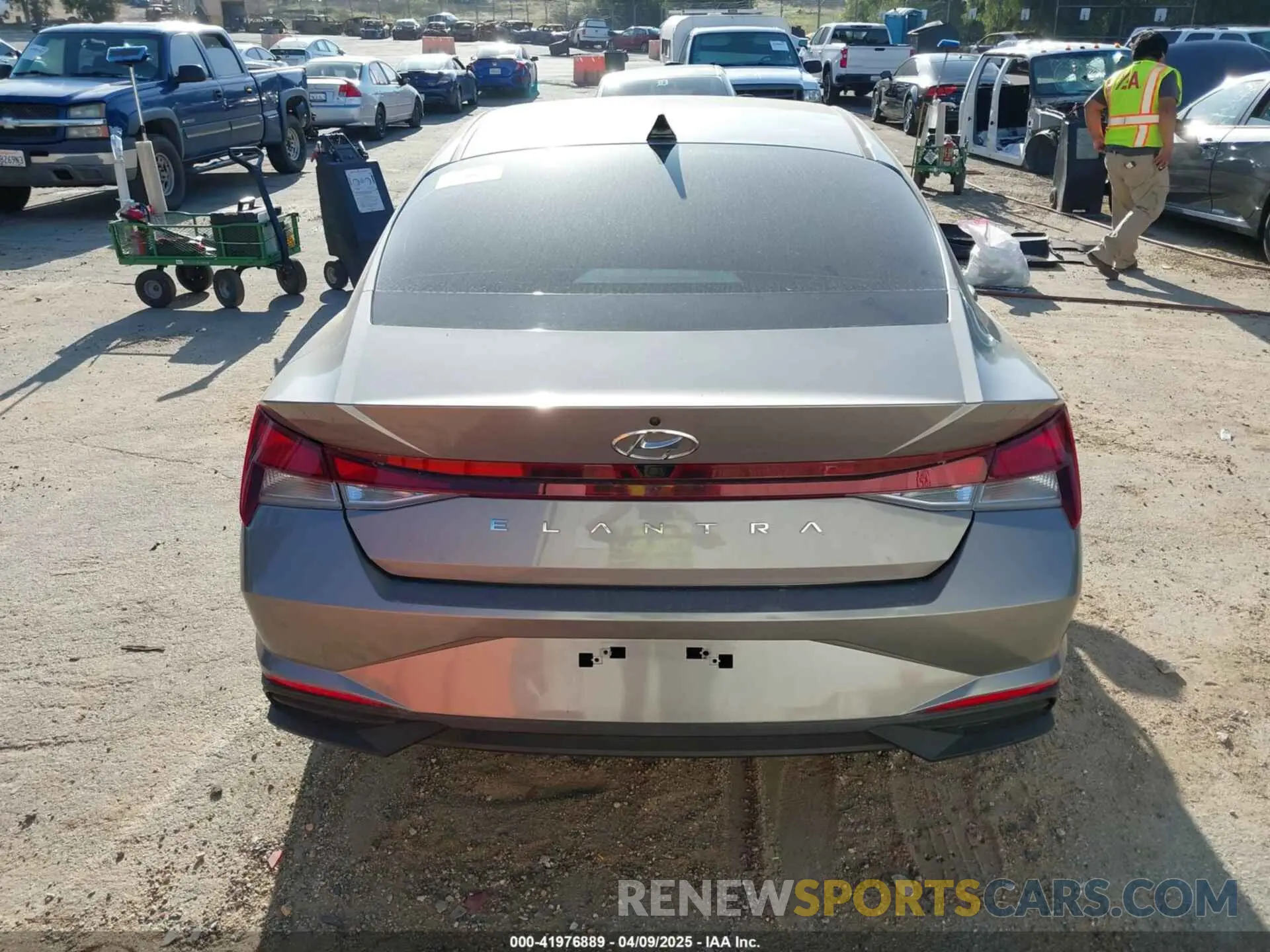 16 Фотография поврежденного автомобиля KMHLS4AG9MU126944 HYUNDAI ELANTRA 2021