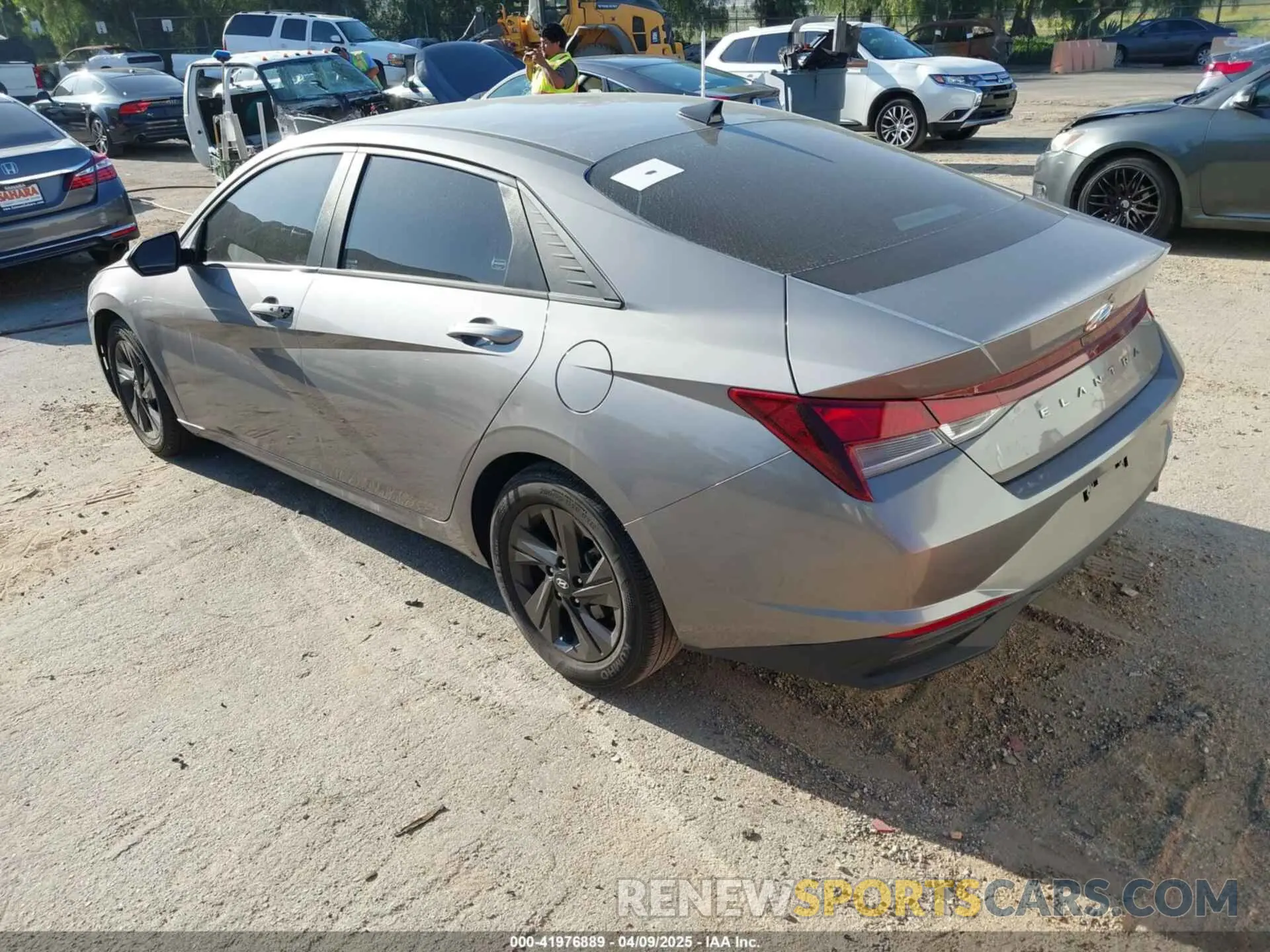 3 Фотография поврежденного автомобиля KMHLS4AG9MU126944 HYUNDAI ELANTRA 2021