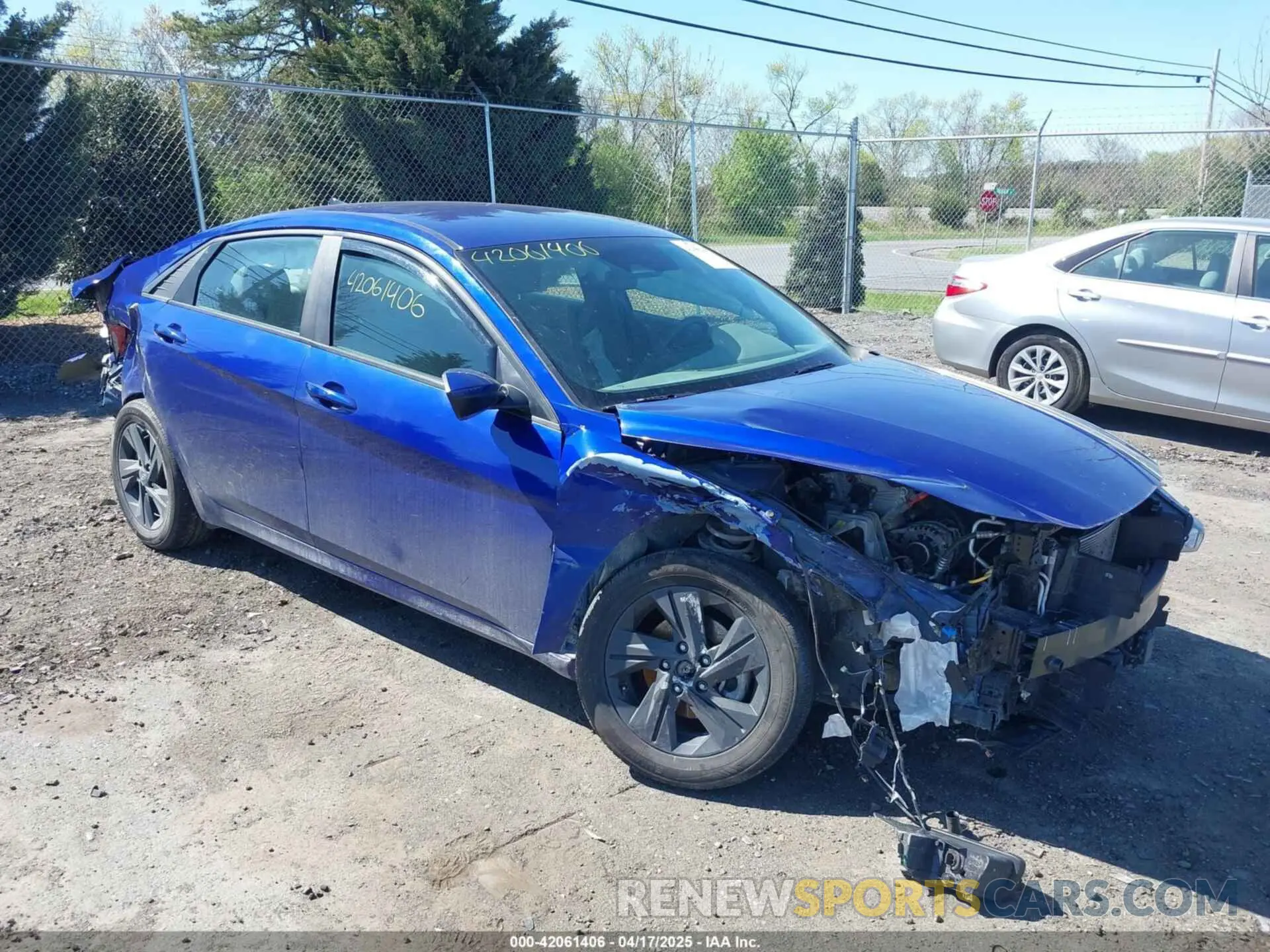 1 Photograph of a damaged car KMHLS4AG9MU212965 HYUNDAI ELANTRA 2021