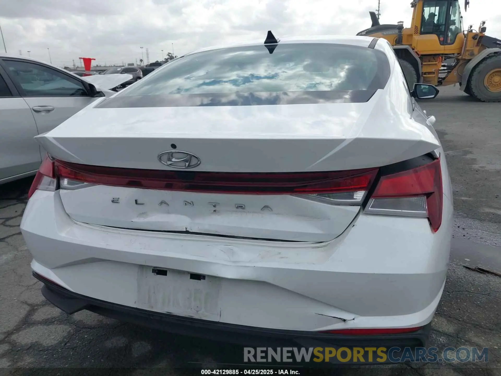 6 Фотография поврежденного автомобиля 5NPLL4AG0NH058532 HYUNDAI ELANTRA 2022