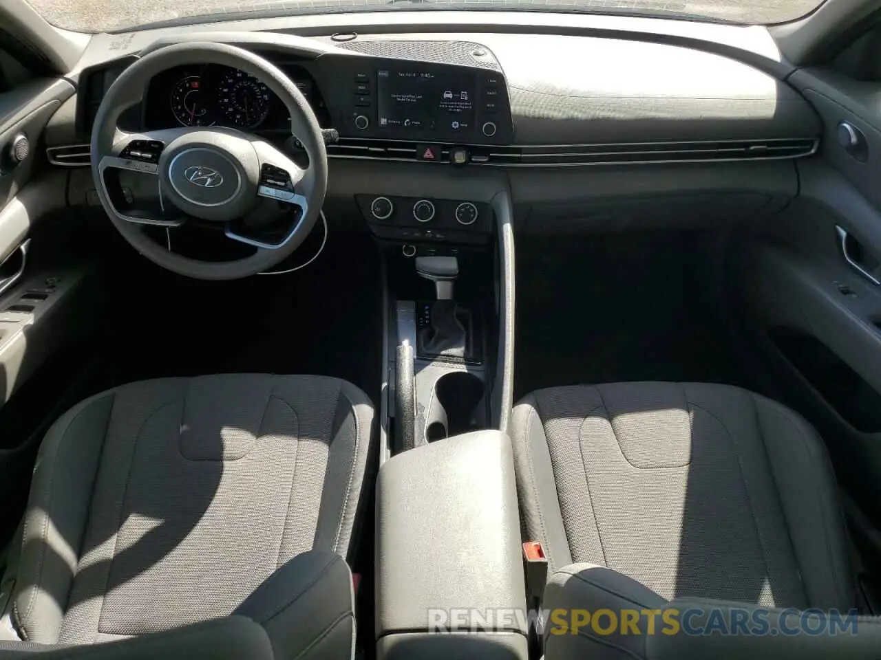 8 Фотография поврежденного автомобиля 5NPLL4AG1NH085013 HYUNDAI ELANTRA 2022