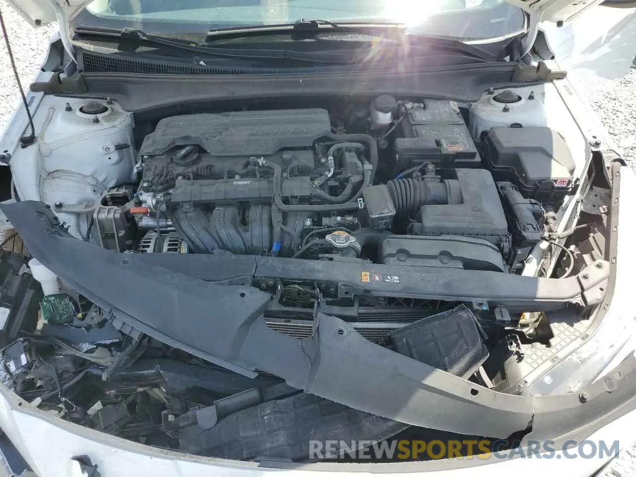 12 Photograph of a damaged car 5NPLL4AG4NH081750 HYUNDAI ELANTRA 2022