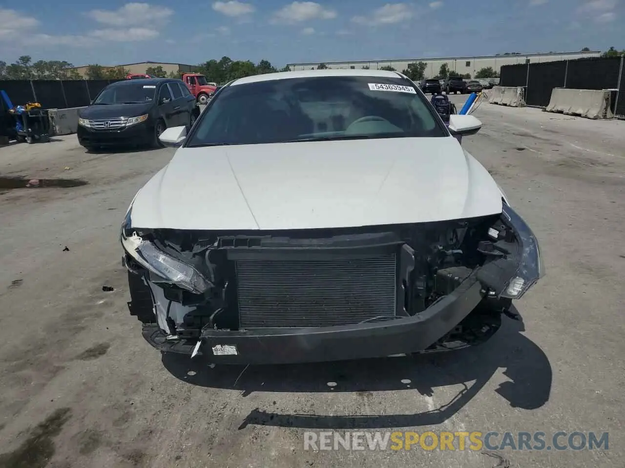5 Photograph of a damaged car 5NPLL4AGXNH084085 HYUNDAI ELANTRA 2022