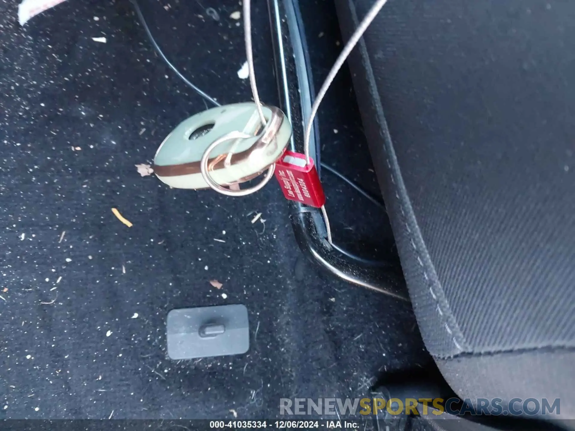 11 Photograph of a damaged car 5NPLM4AG0NH066059 HYUNDAI ELANTRA 2022