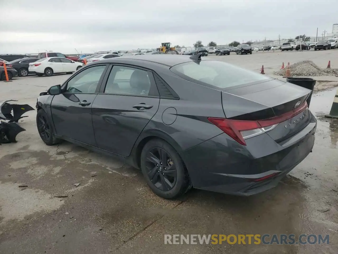 2 Photograph of a damaged car 5NPLM4AG0NH077563 HYUNDAI ELANTRA 2022
