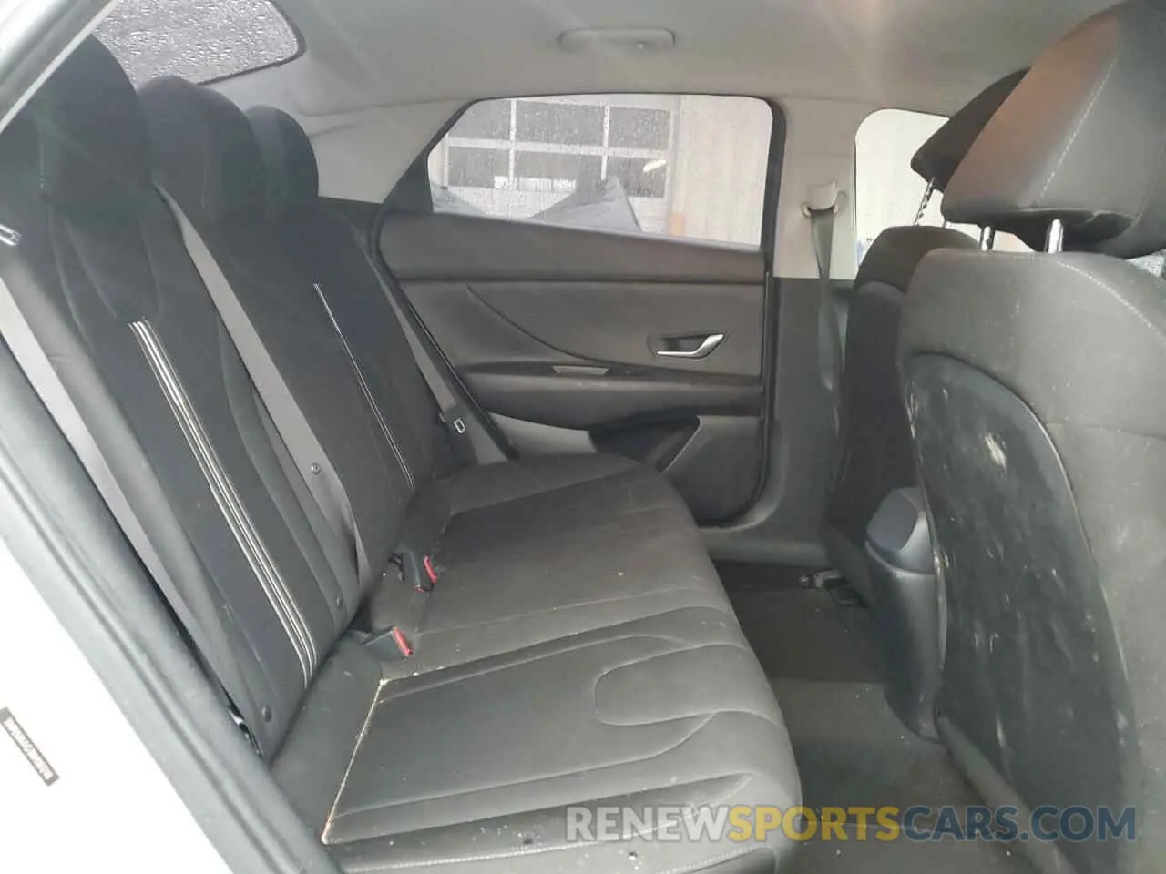 11 Фотография поврежденного автомобиля 5NPLM4AG1NH081248 HYUNDAI ELANTRA 2022
