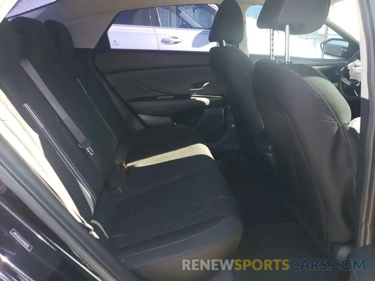 10 Фотография поврежденного автомобиля 5NPLM4AG2NH060781 HYUNDAI ELANTRA 2022