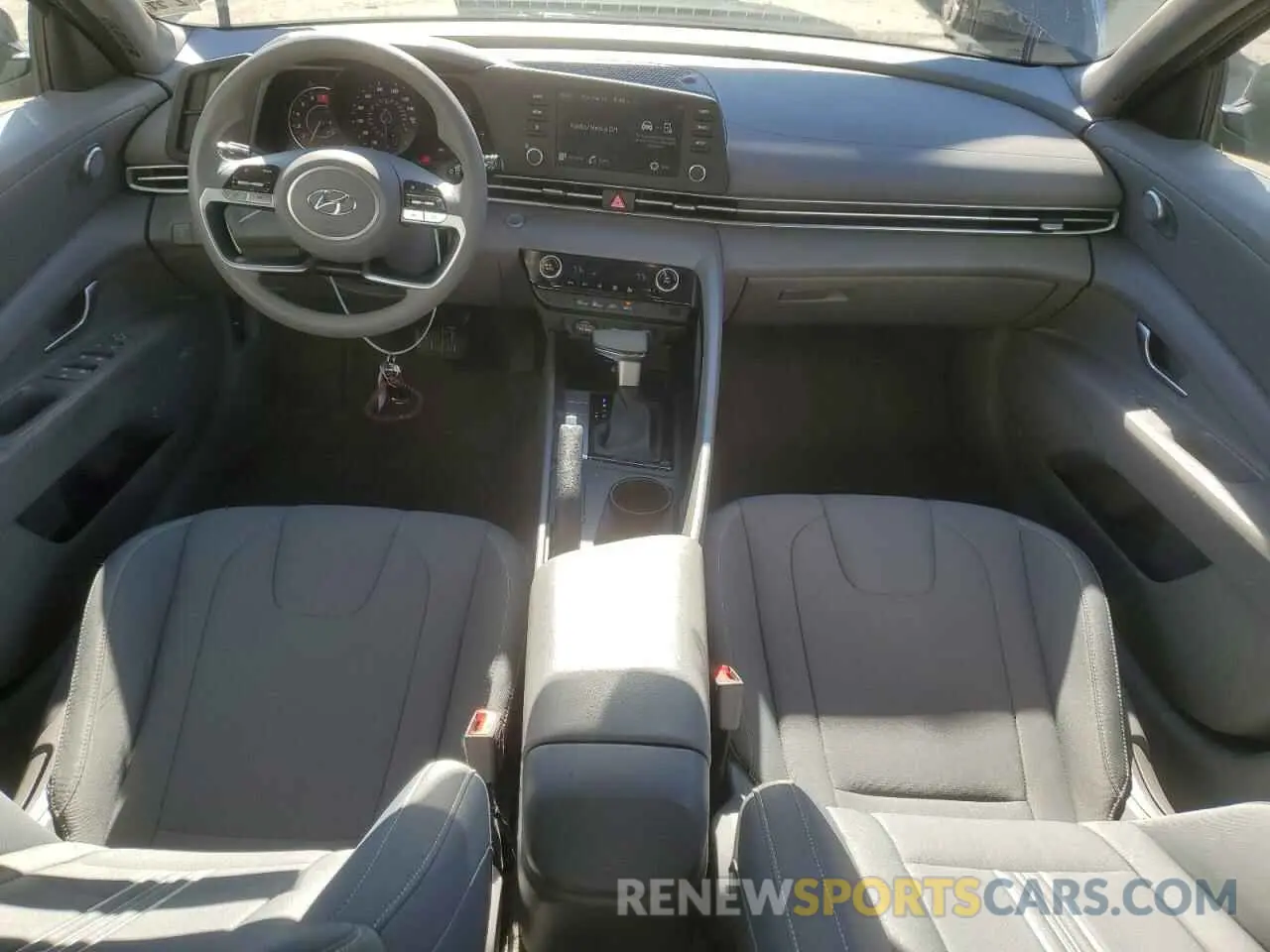 8 Фотография поврежденного автомобиля 5NPLM4AG2NH070954 HYUNDAI ELANTRA 2022
