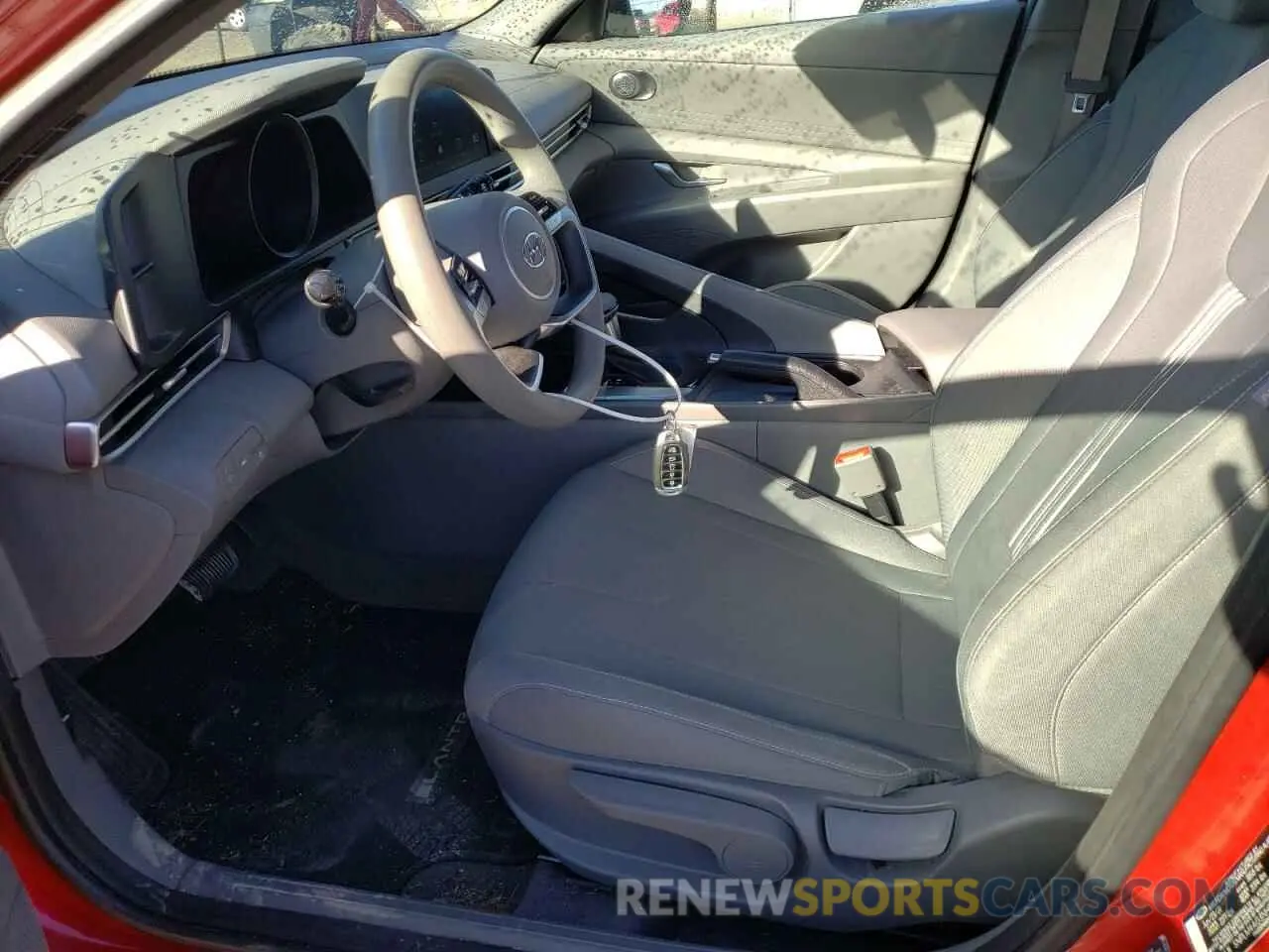 7 Фотография поврежденного автомобиля 5NPLM4AG3NH054651 HYUNDAI ELANTRA 2022