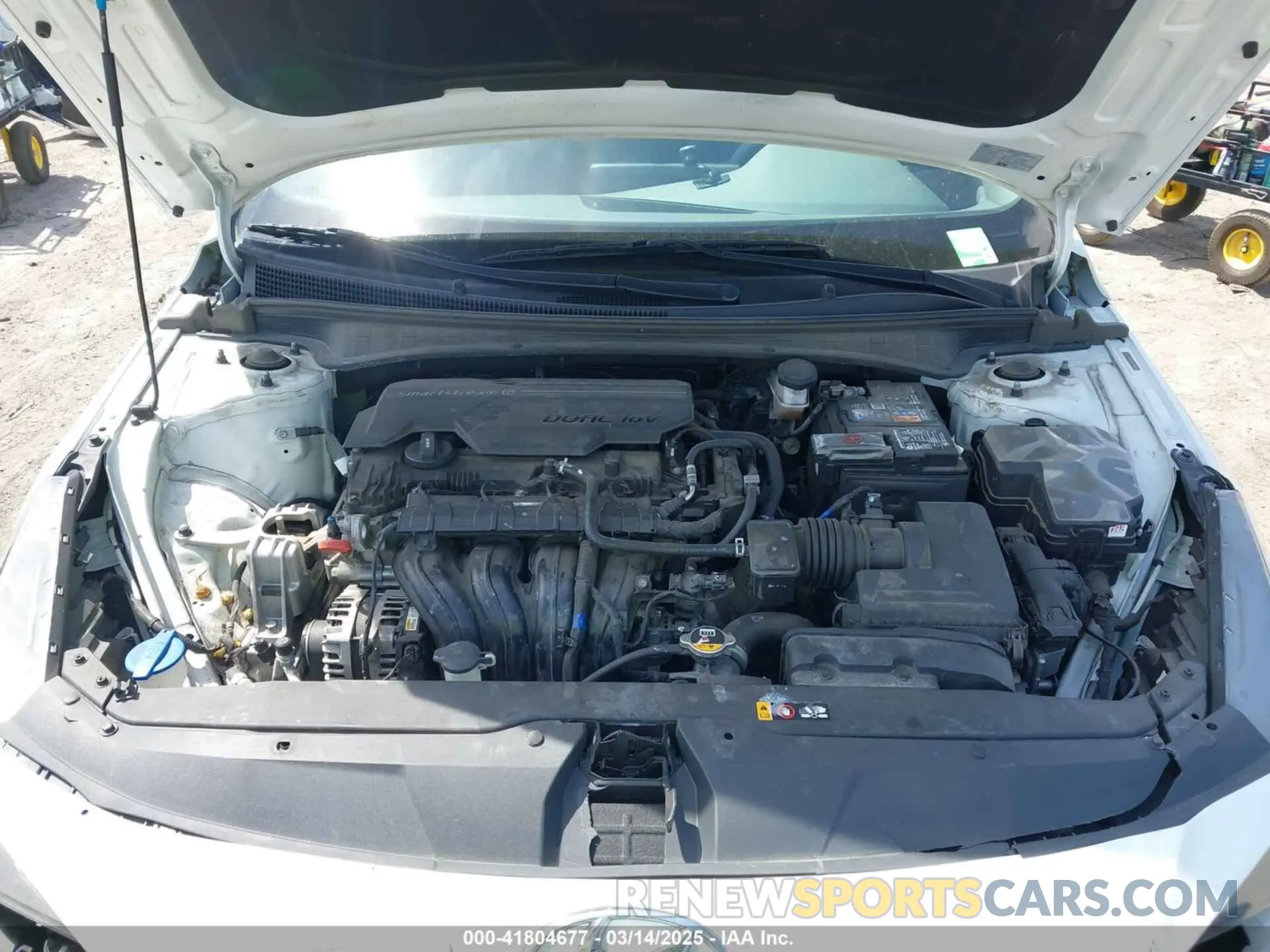 10 Photograph of a damaged car 5NPLM4AG5NH067787 HYUNDAI ELANTRA 2022