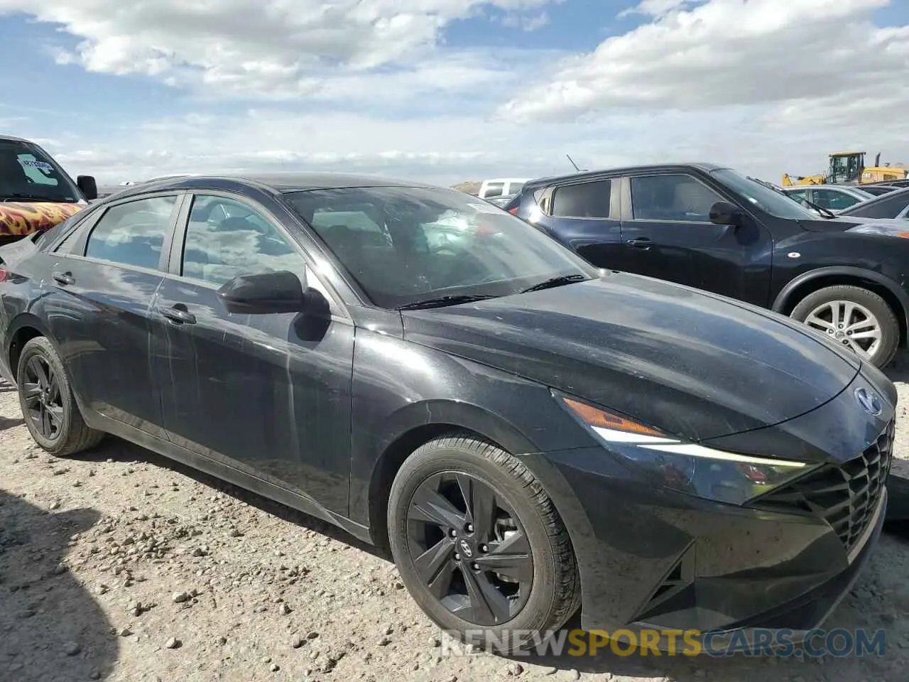 4 Фотография поврежденного автомобиля 5NPLM4AG5NH082810 HYUNDAI ELANTRA 2022