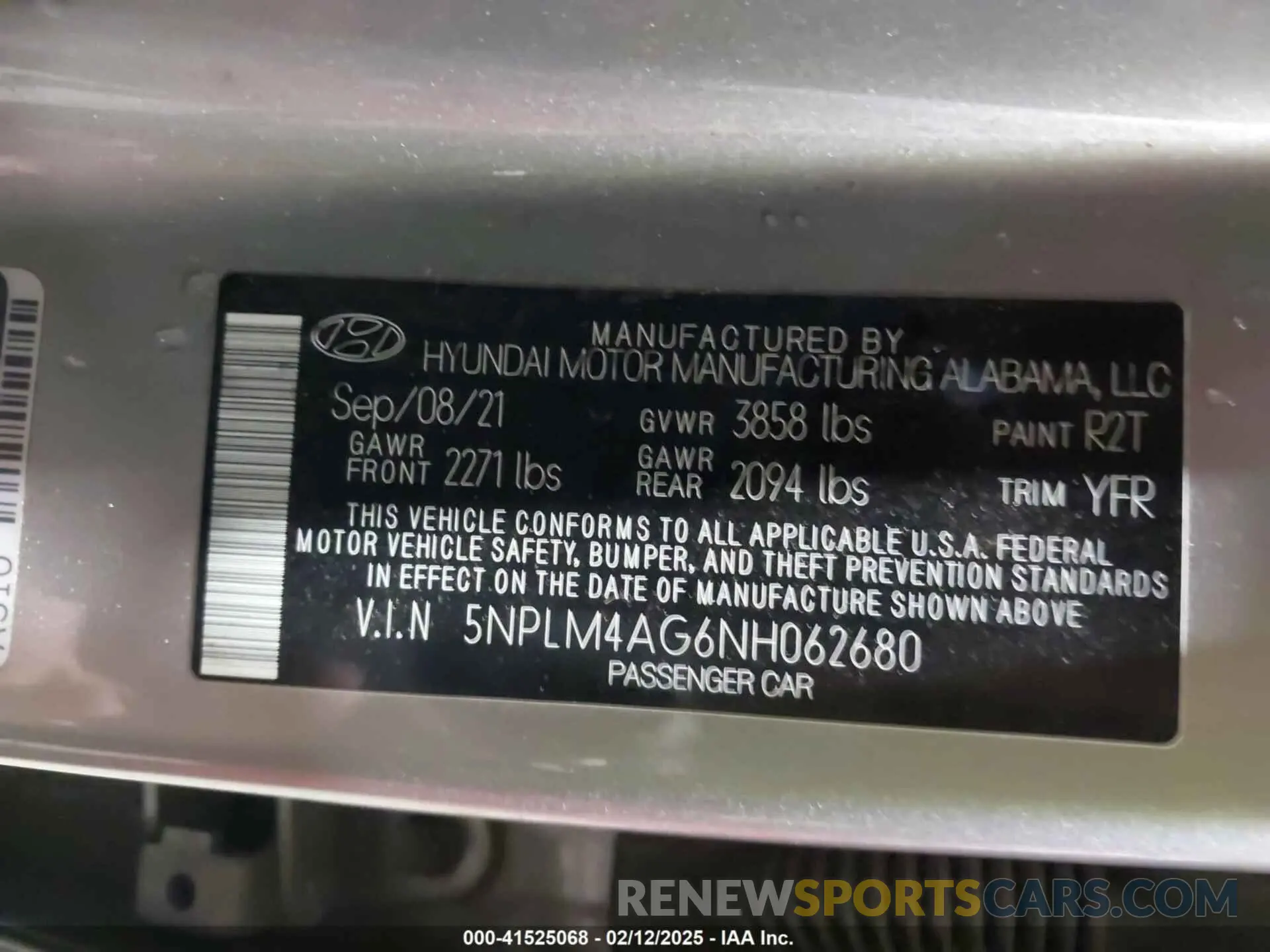 9 Photograph of a damaged car 5NPLM4AG6NH062680 HYUNDAI ELANTRA 2022