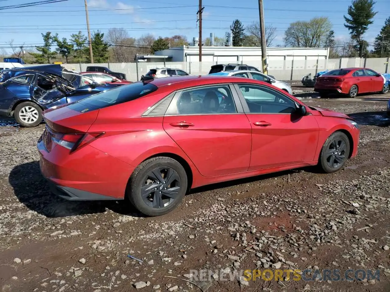 3 Photograph of a damaged car 5NPLM4AG6NH071105 HYUNDAI ELANTRA 2022