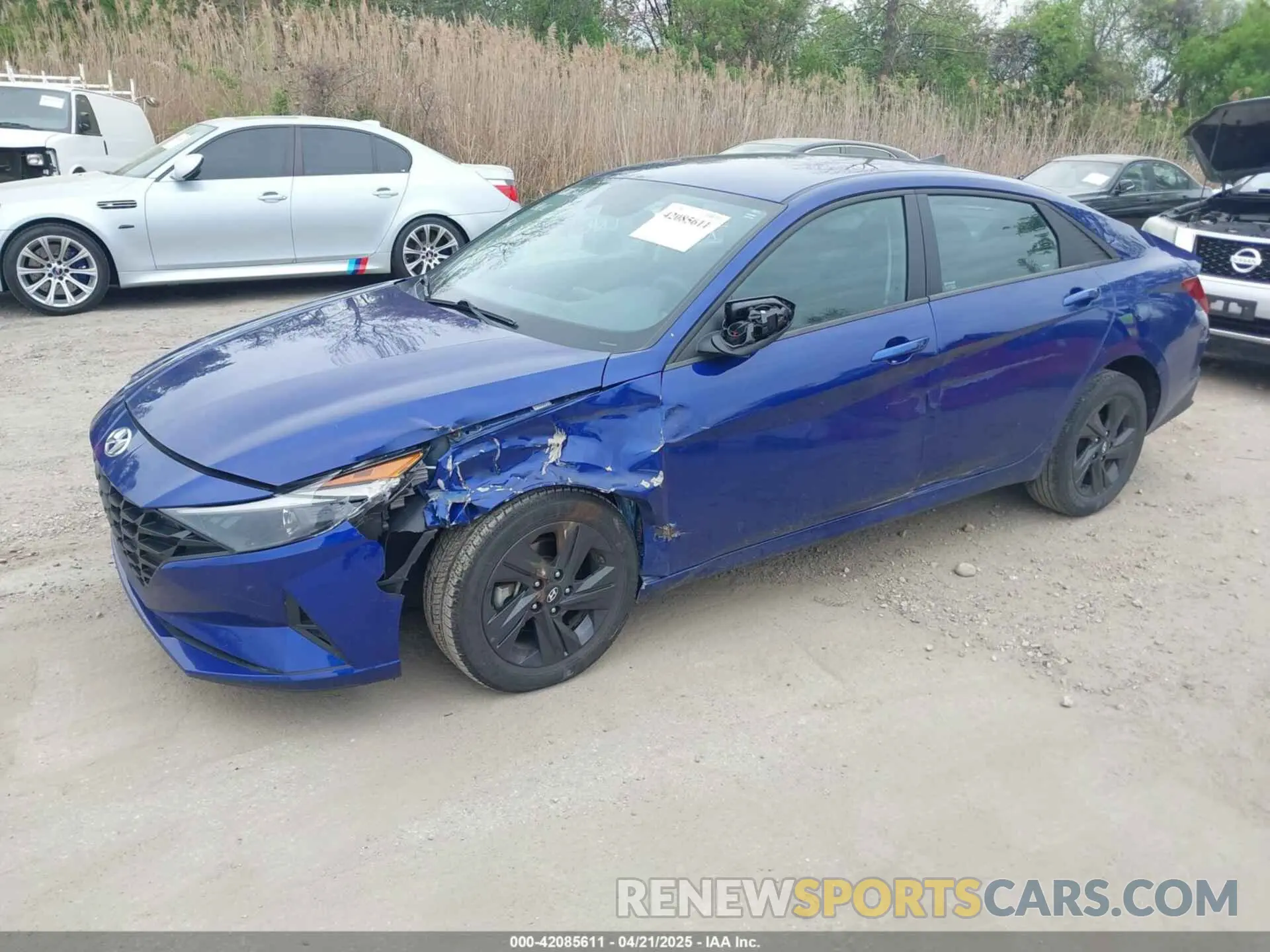 2 Photograph of a damaged car 5NPLM4AG6NH076238 HYUNDAI ELANTRA 2022