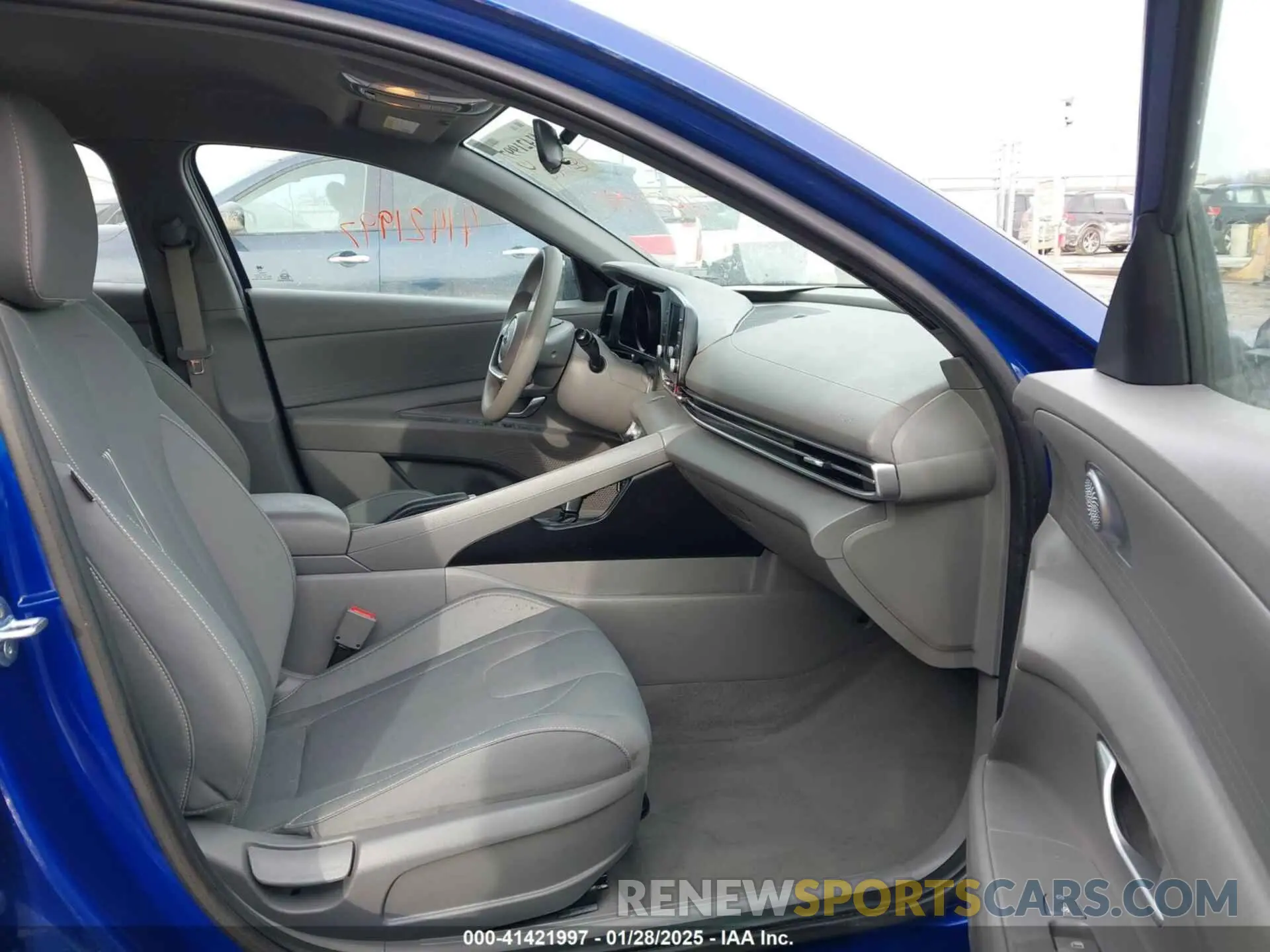 5 Фотография поврежденного автомобиля 5NPLM4AG7NH073977 HYUNDAI ELANTRA 2022