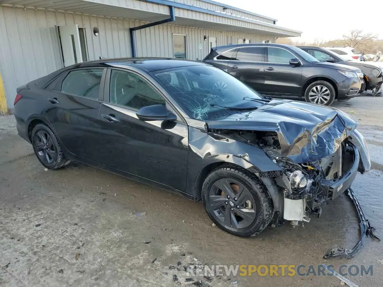 4 Фотография поврежденного автомобиля 5NPLM4AG9NH053472 HYUNDAI ELANTRA 2022