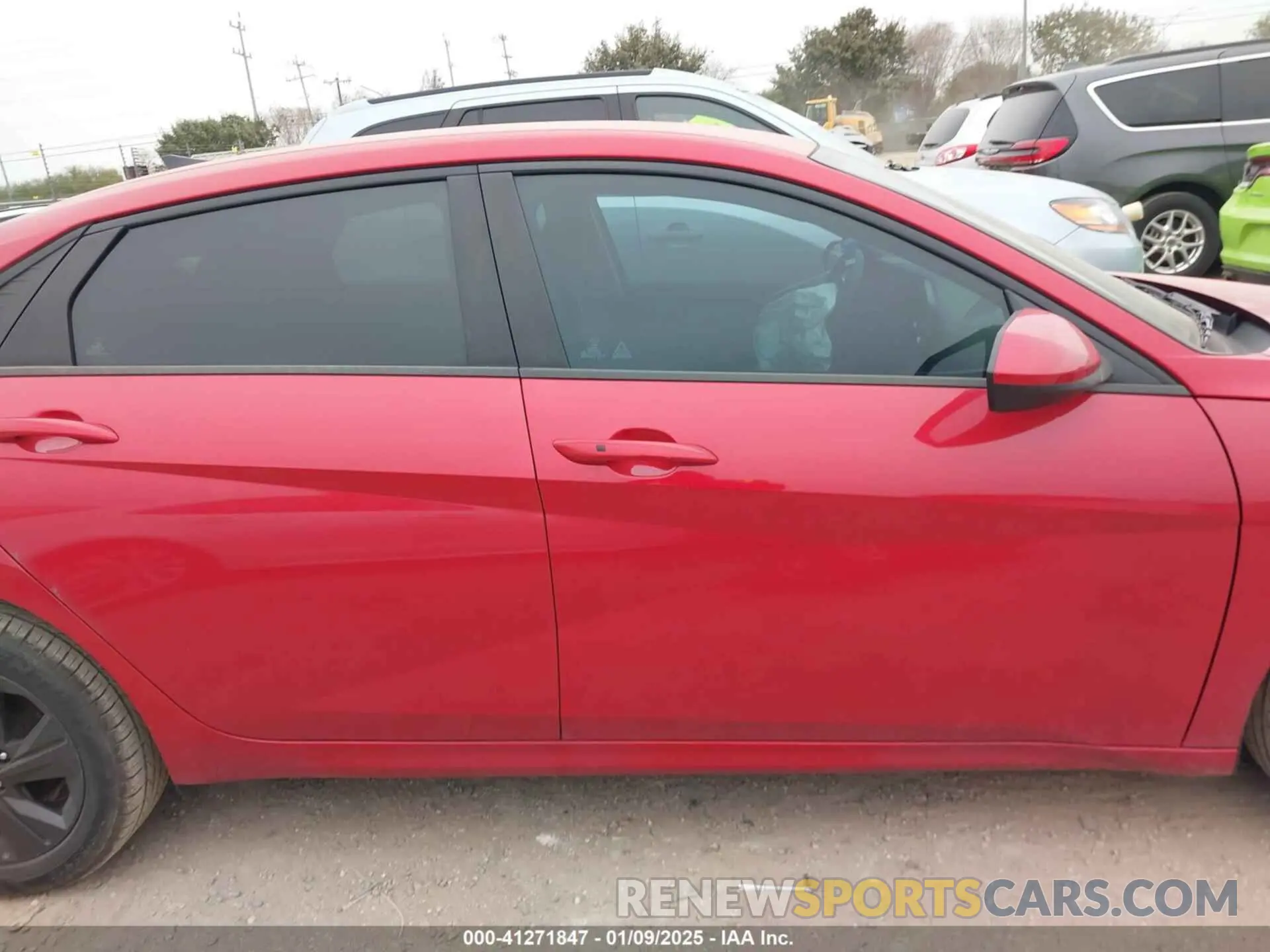 13 Фотография поврежденного автомобиля 5NPLM4AG9NH063936 HYUNDAI ELANTRA 2022