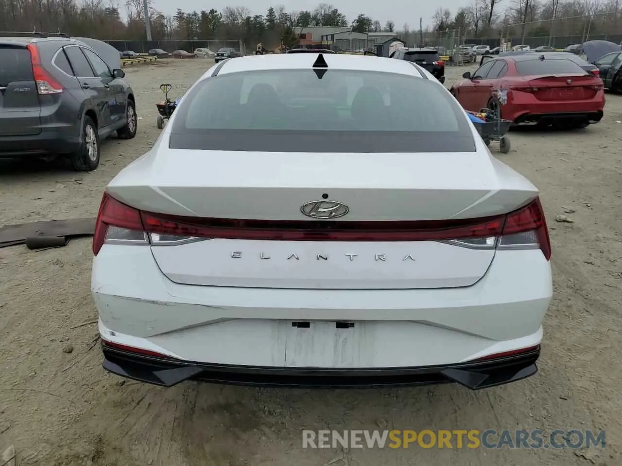 6 Photograph of a damaged car 5NPLN4AG5NH062960 HYUNDAI ELANTRA 2022