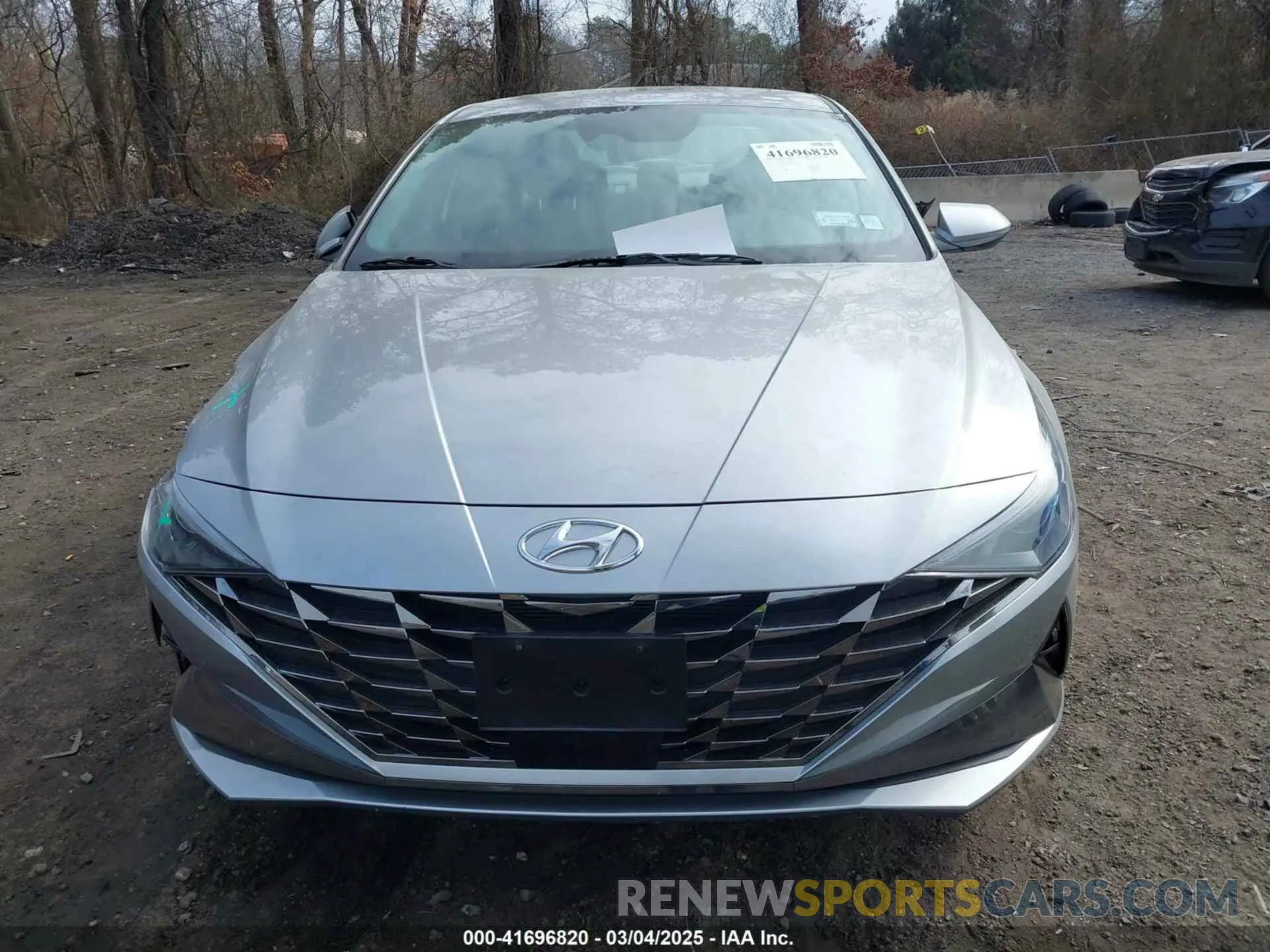 12 Photograph of a damaged car 5NPLN4AG5NH074106 HYUNDAI ELANTRA 2022