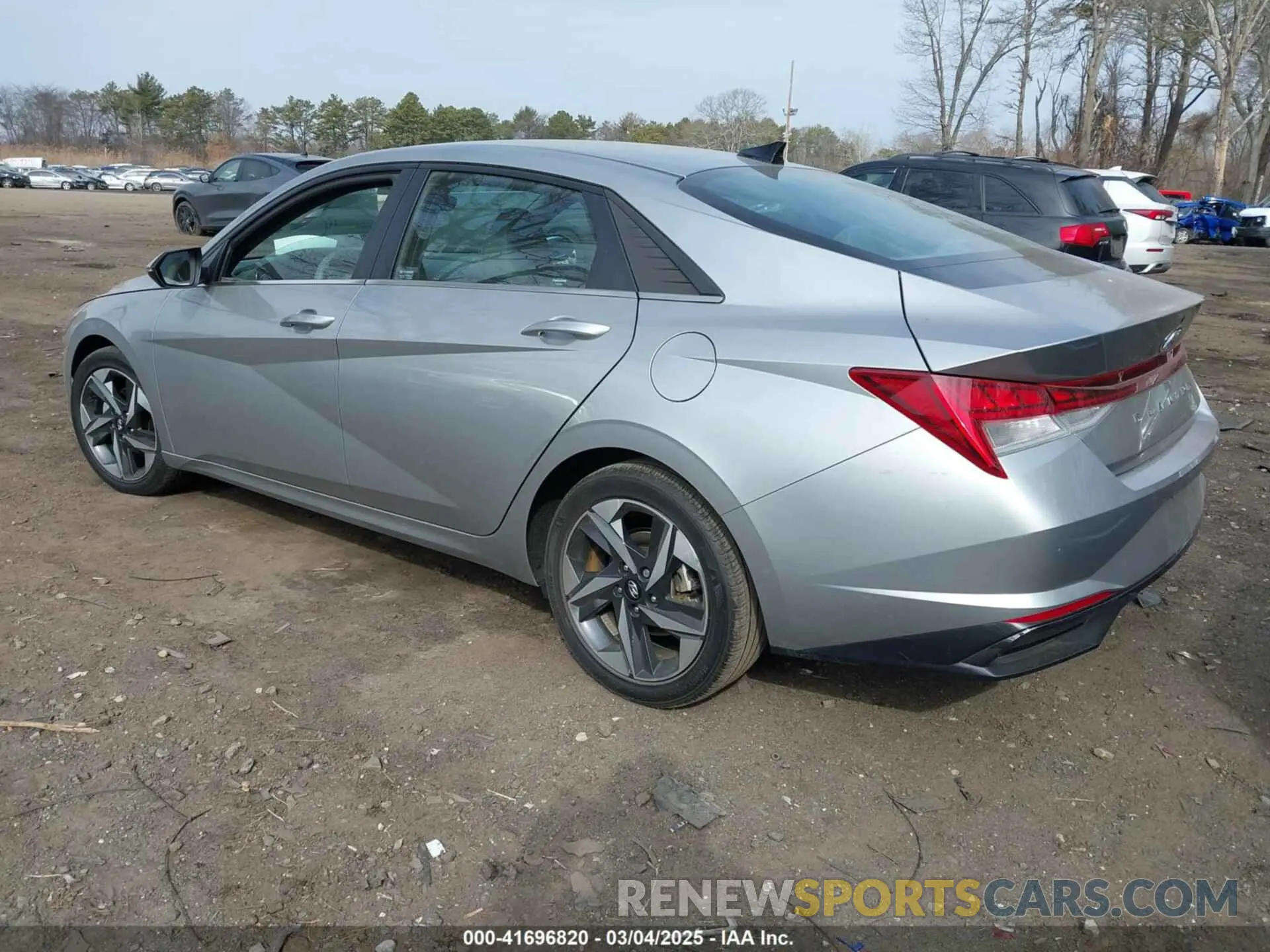 3 Photograph of a damaged car 5NPLN4AG5NH074106 HYUNDAI ELANTRA 2022