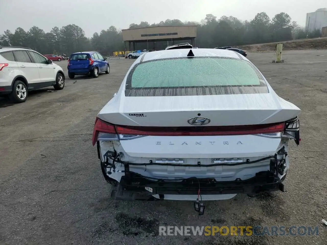 6 Photograph of a damaged car 5NPLN4AG6NH056228 HYUNDAI ELANTRA 2022