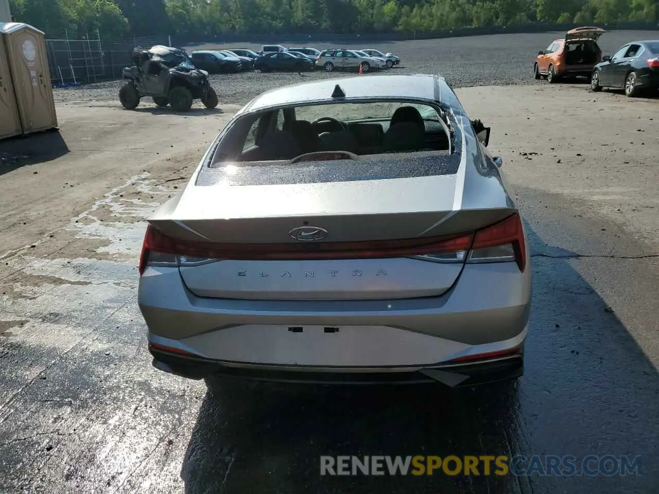 6 Photograph of a damaged car 5NPLN4AG7NH056139 HYUNDAI ELANTRA 2022