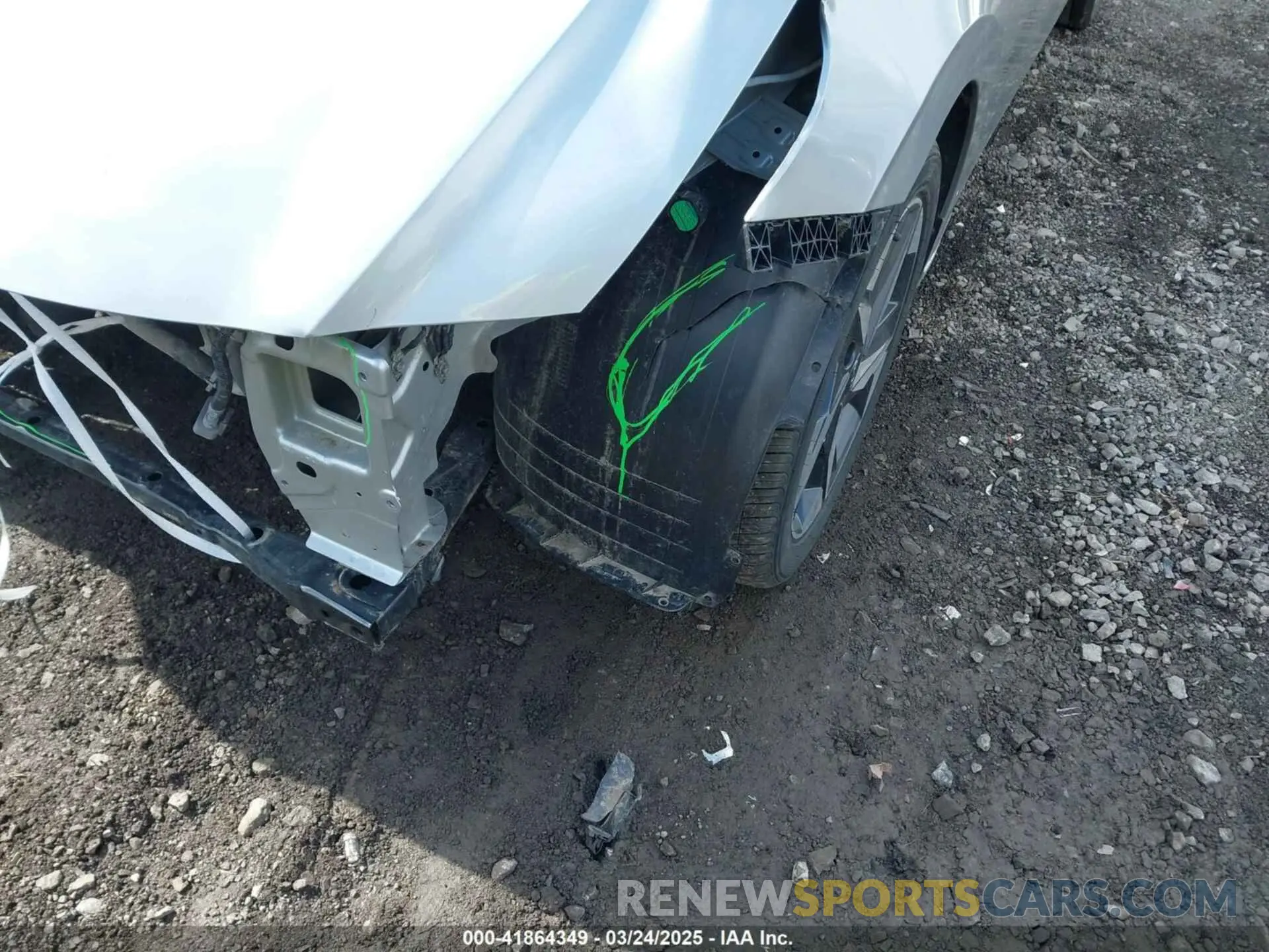 17 Photograph of a damaged car 5NPLN4AG9NH078241 HYUNDAI ELANTRA 2022