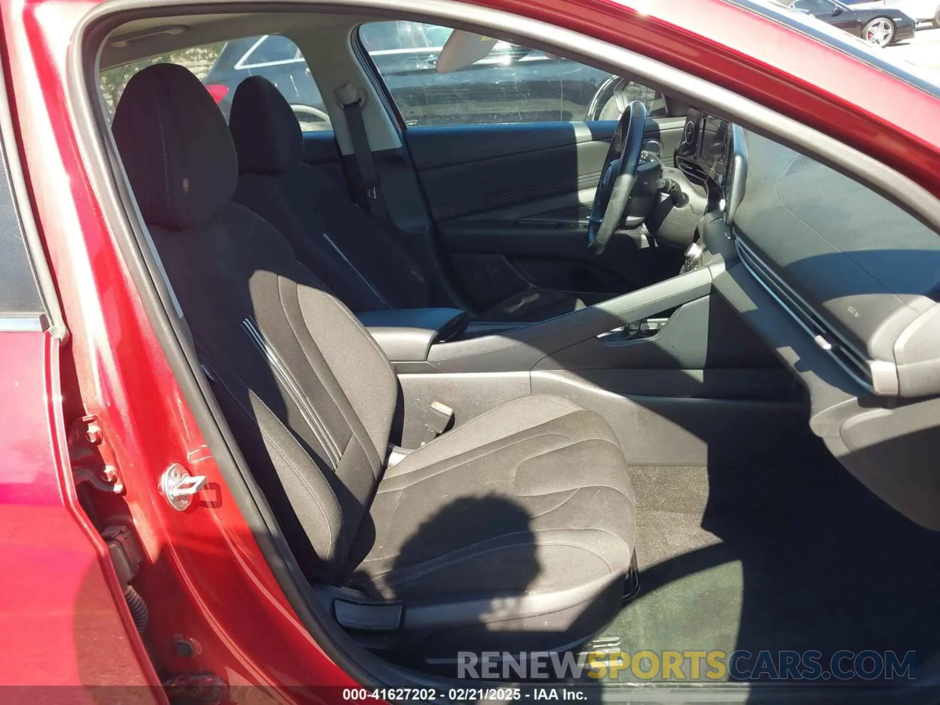 5 Фотография поврежденного автомобиля 5NPLN4AG9NH082970 HYUNDAI ELANTRA 2022