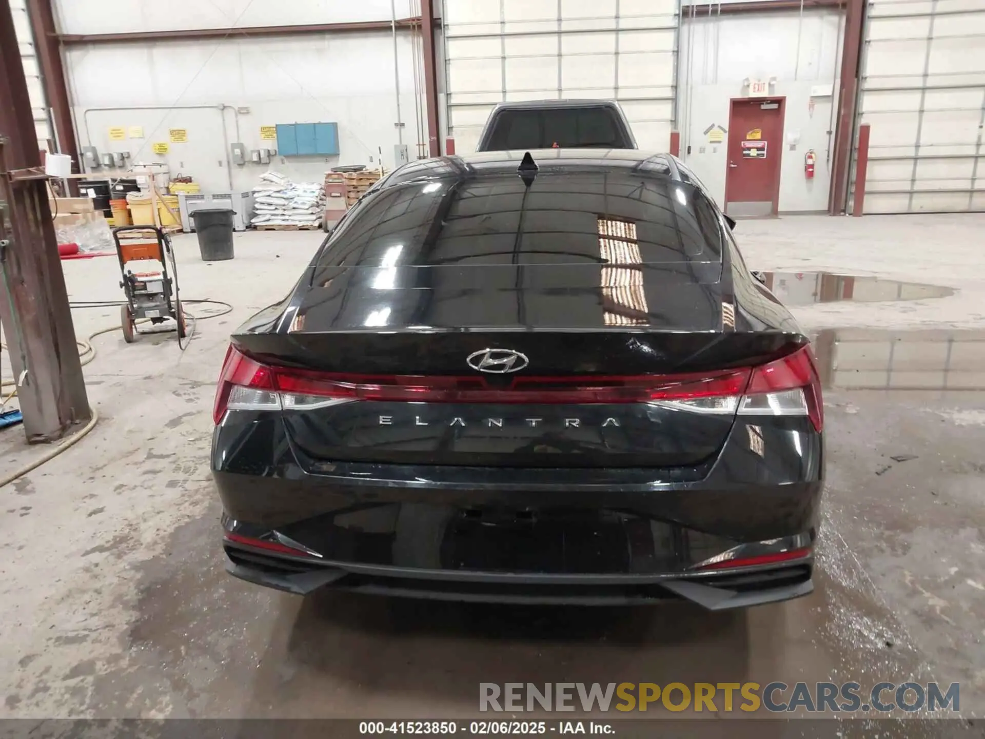 17 Фотография поврежденного автомобиля 5NPLS4AG1NH080302 HYUNDAI ELANTRA 2022