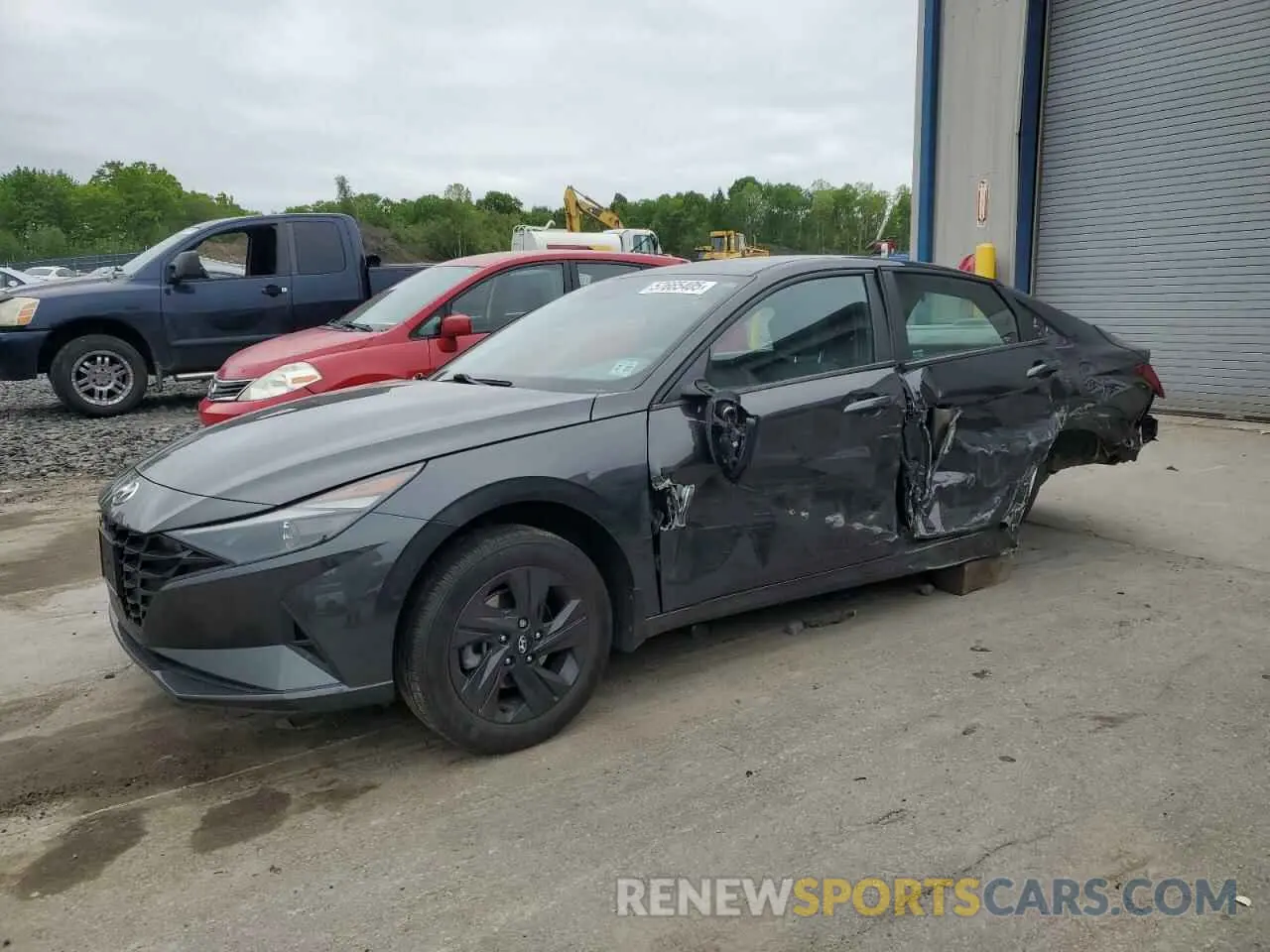 1 Photograph of a damaged car 5NPLS4AG3NH074470 HYUNDAI ELANTRA 2022