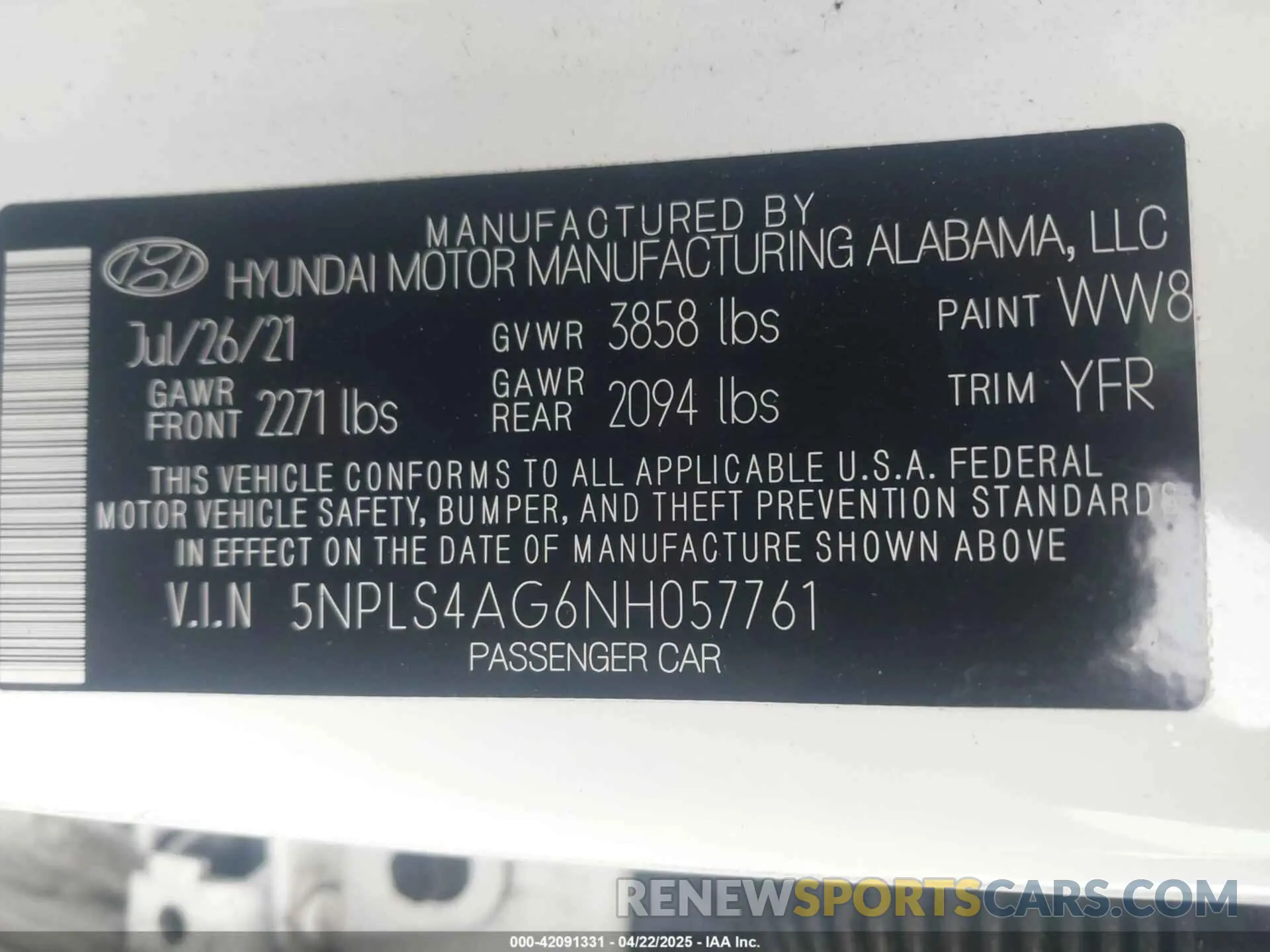 9 Photograph of a damaged car 5NPLS4AG6NH057761 HYUNDAI ELANTRA 2022