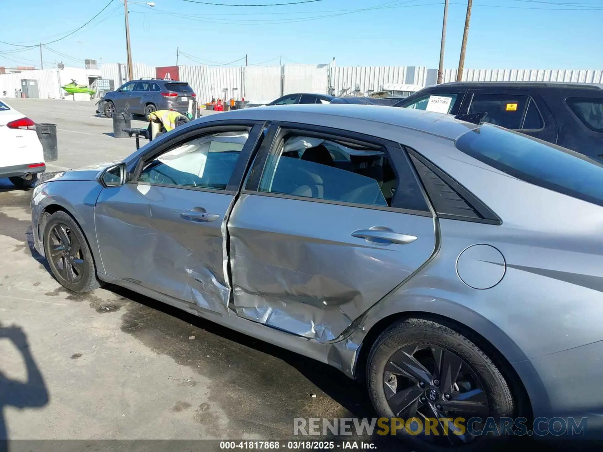 6 Photograph of a damaged car 5NPLS4AG7NH059941 HYUNDAI ELANTRA 2022
