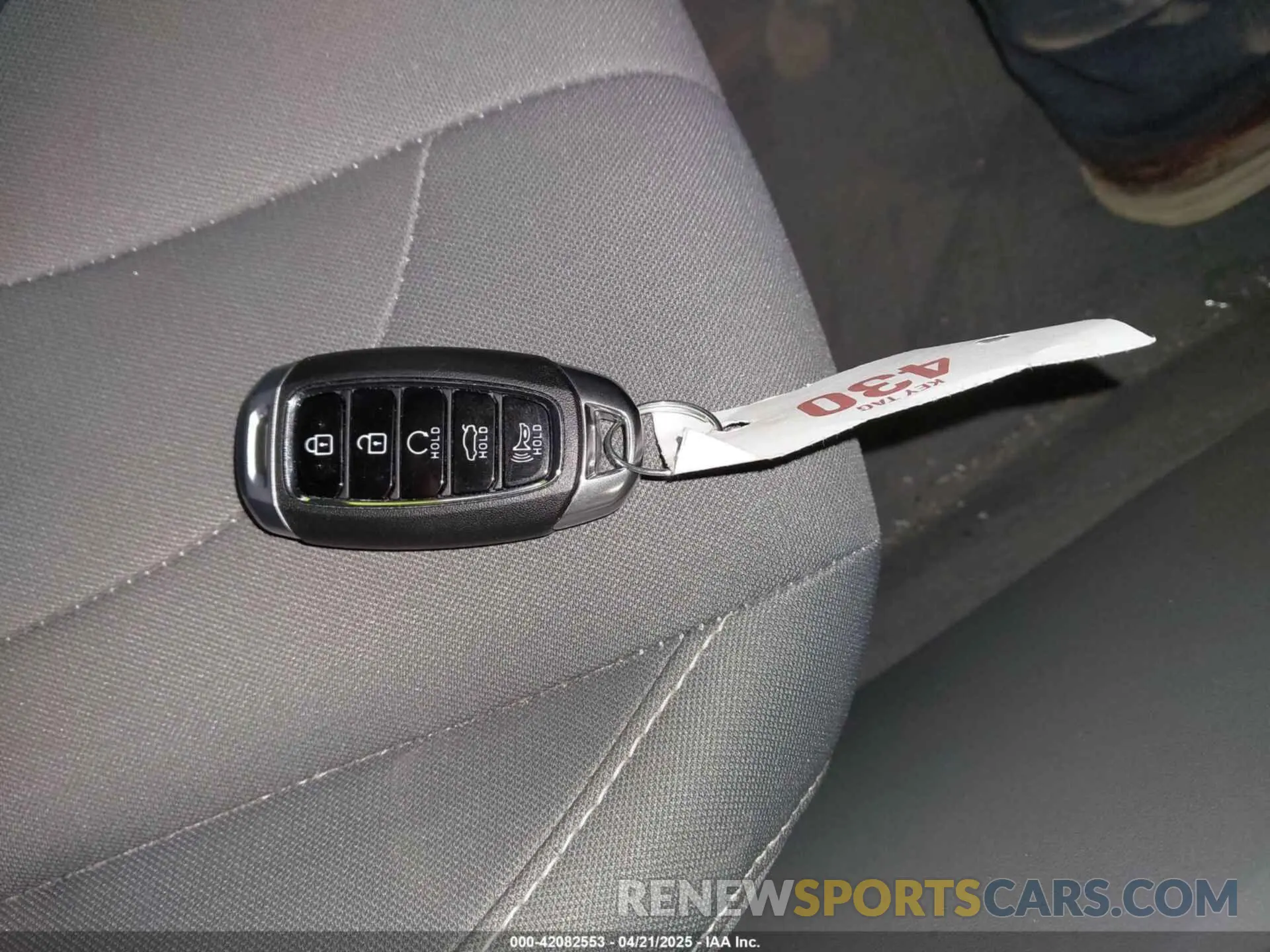 11 Photograph of a damaged car 5NPLS4AG8NH071158 HYUNDAI ELANTRA 2022
