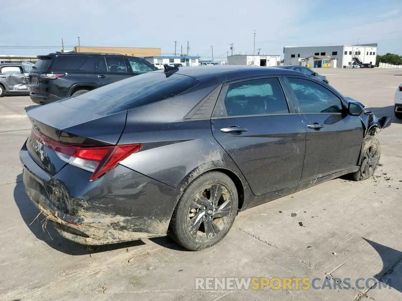 3 Photograph of a damaged car 5NPLS4AG9NH066454 HYUNDAI ELANTRA 2022