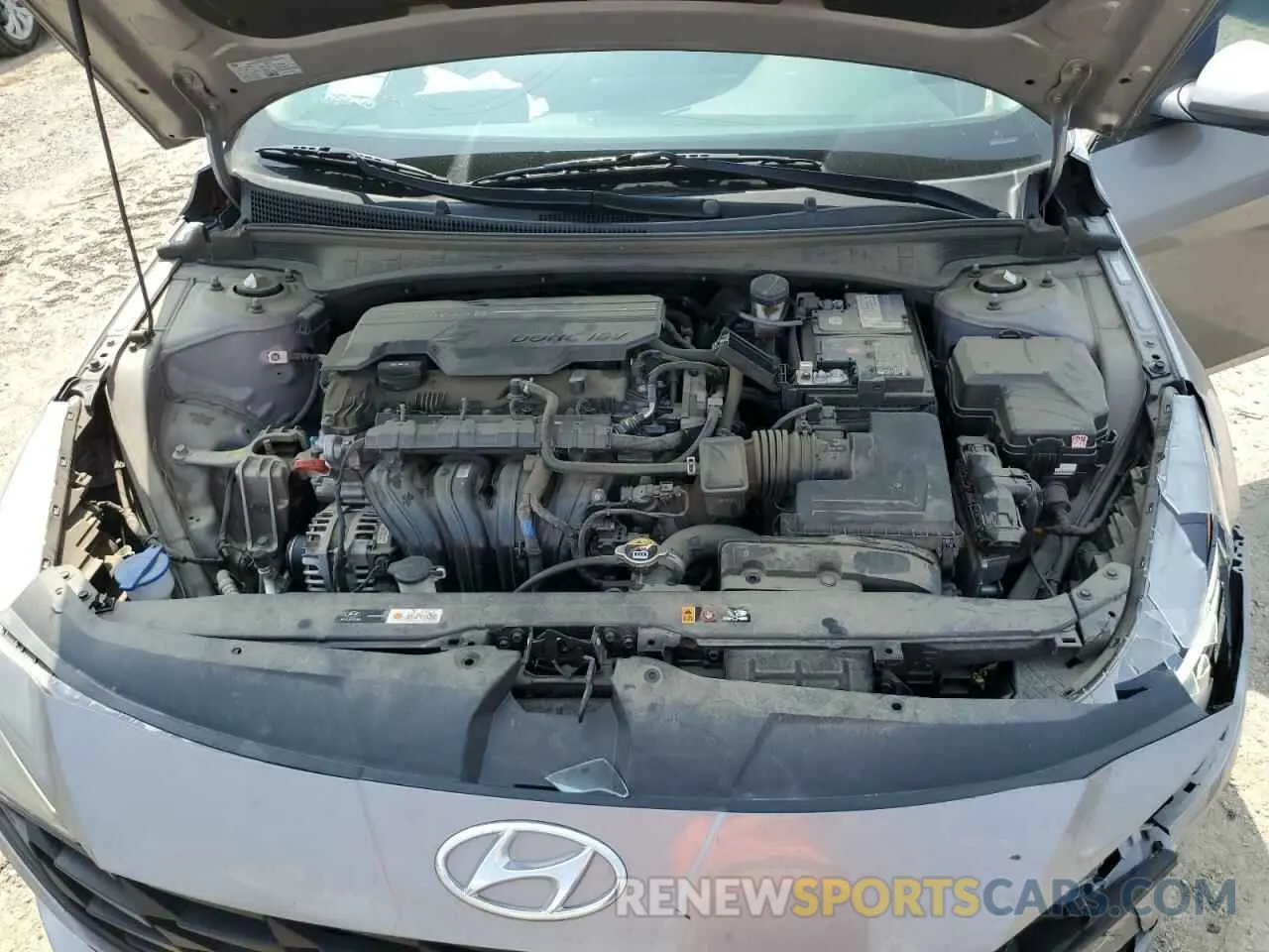 11 Photograph of a damaged car KMHLL4AG5NU336620 HYUNDAI ELANTRA 2022