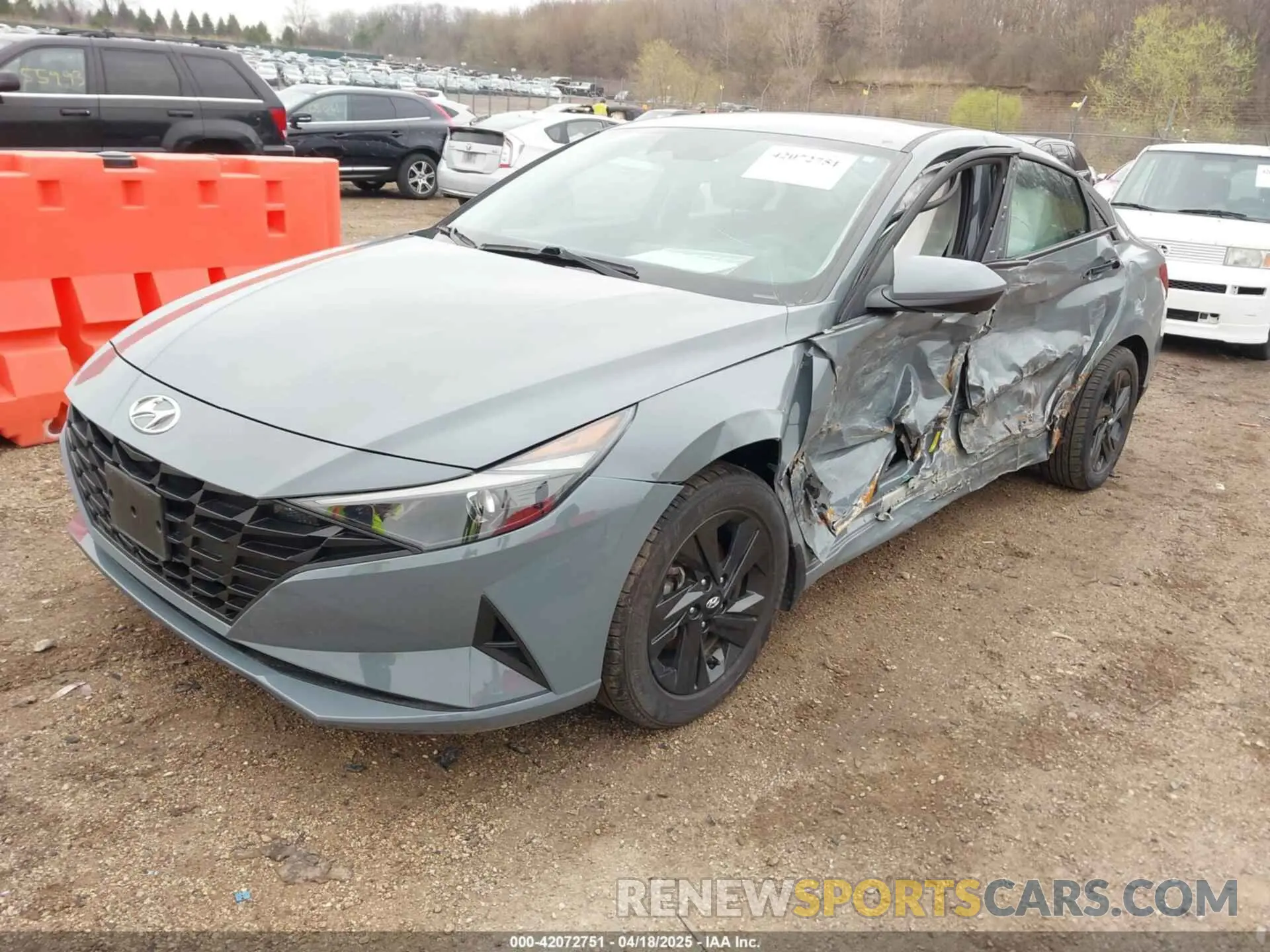 2 Photograph of a damaged car KMHLM4AG0NU343939 HYUNDAI ELANTRA 2022