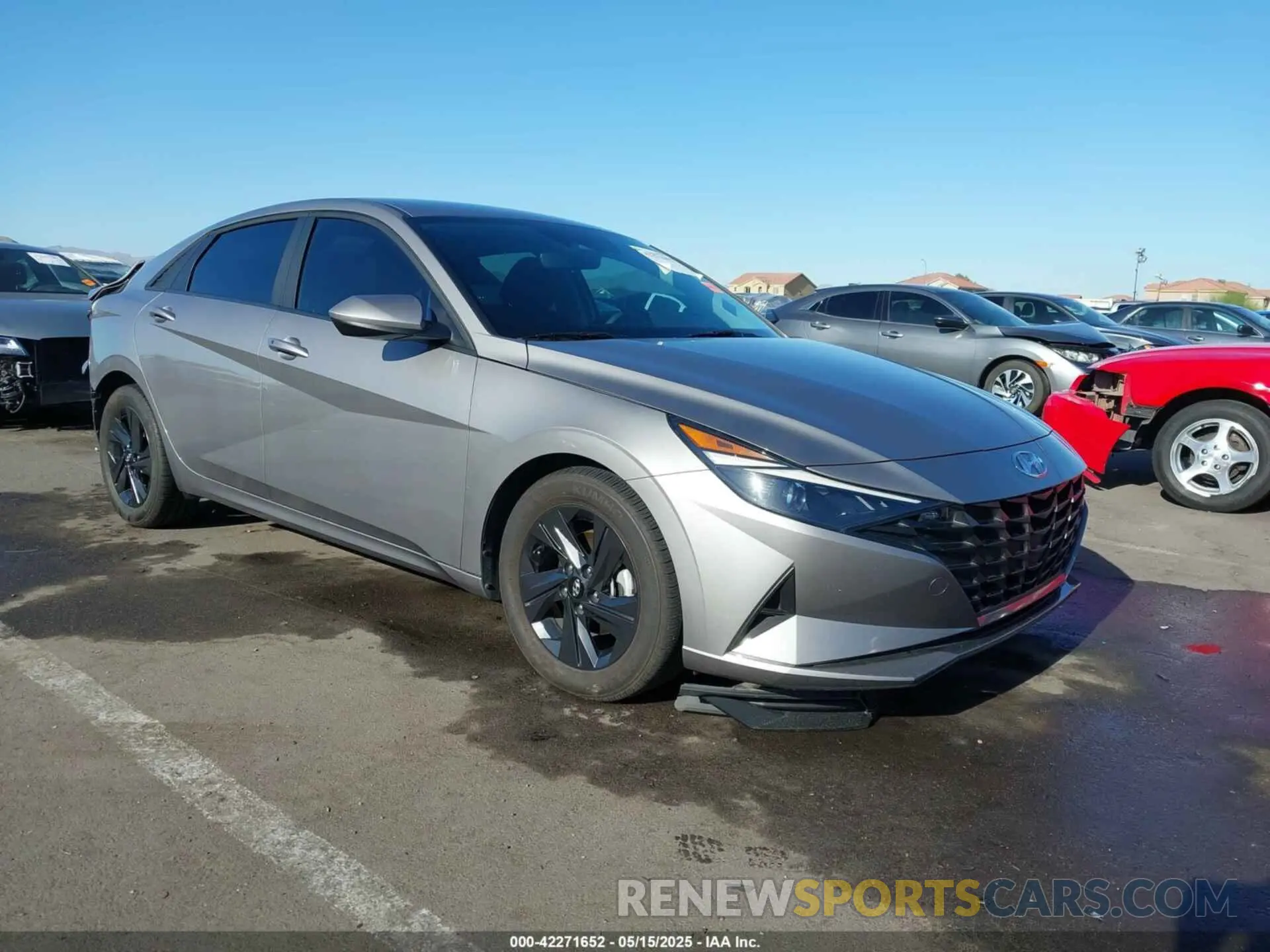 1 Photograph of a damaged car KMHLM4AG1NU292659 HYUNDAI ELANTRA 2022