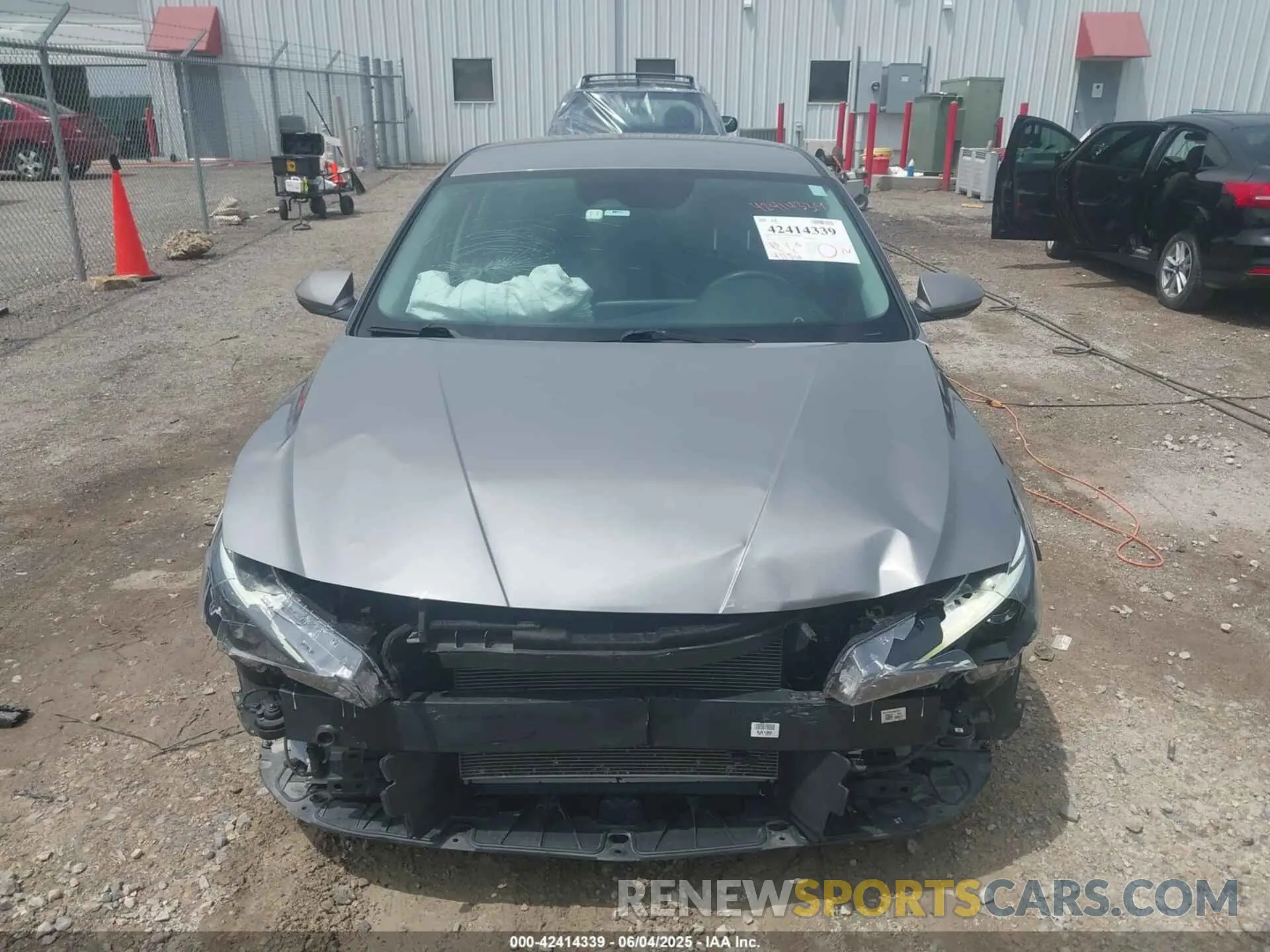 12 Photograph of a damaged car KMHLM4AG1NU330827 HYUNDAI ELANTRA 2022