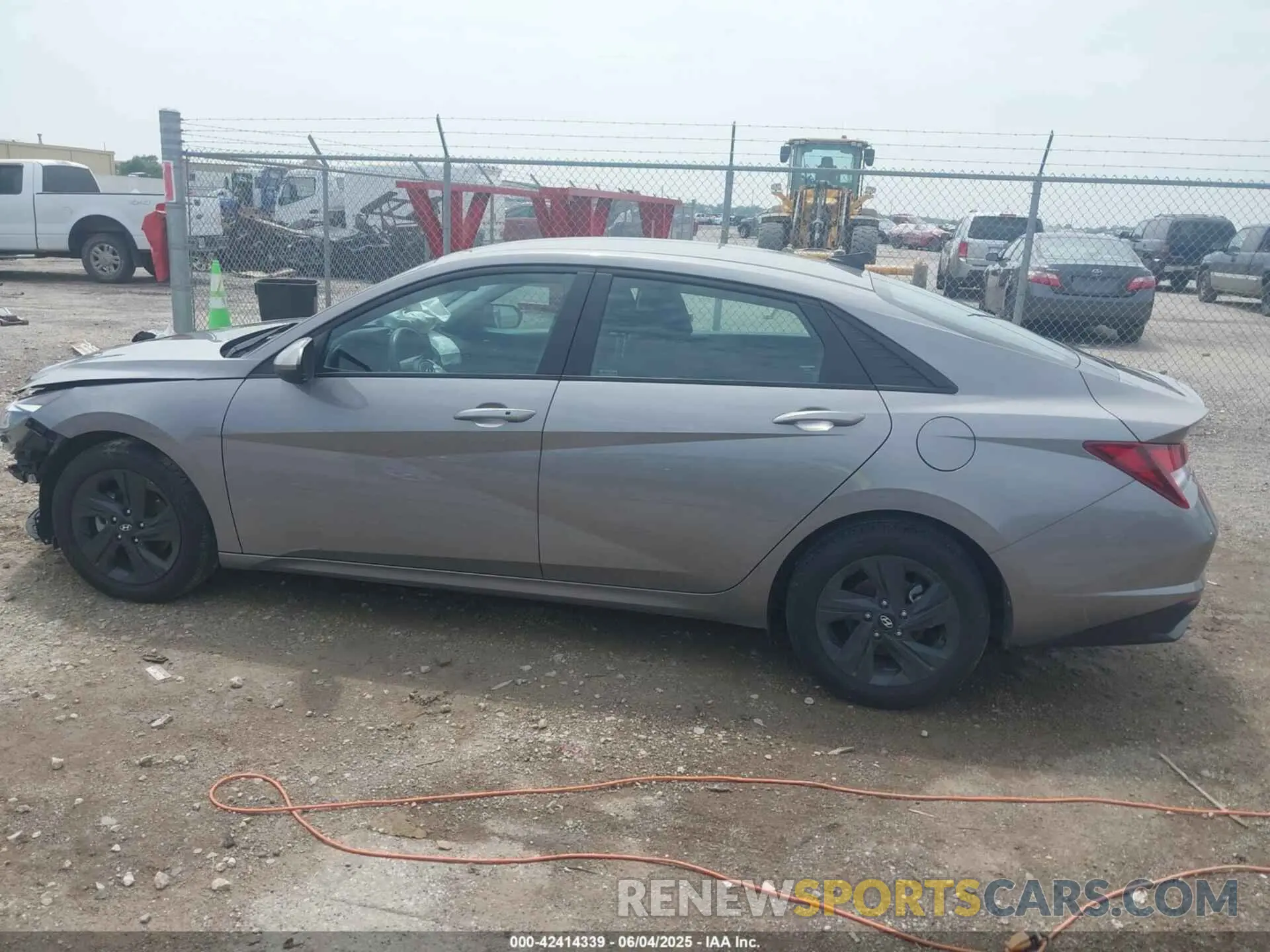 14 Photograph of a damaged car KMHLM4AG1NU330827 HYUNDAI ELANTRA 2022
