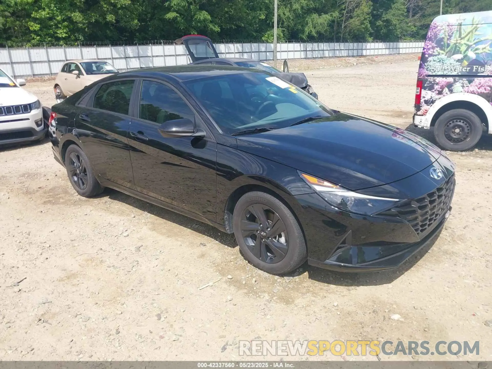 1 Photograph of a damaged car KMHLM4AG1NU352424 HYUNDAI ELANTRA 2022