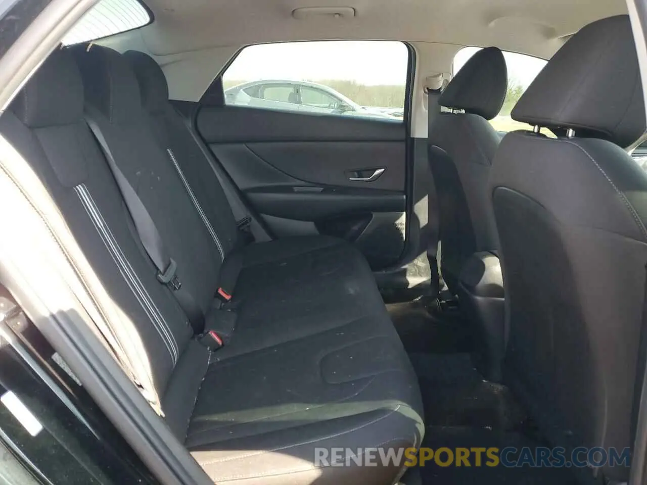 10 Фотография поврежденного автомобиля KMHLM4AG1NU363519 HYUNDAI ELANTRA 2022