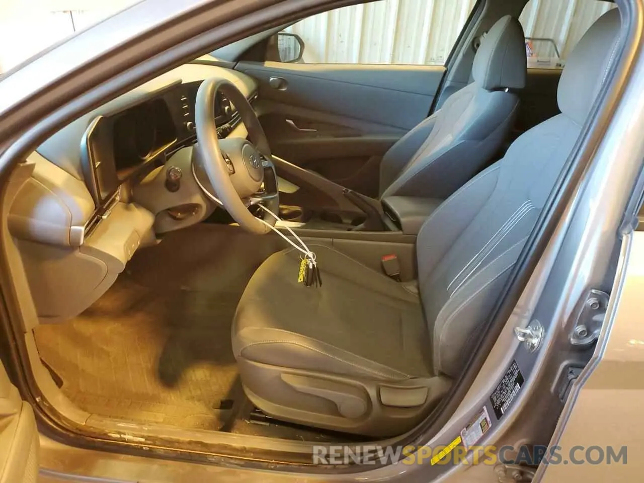 7 Photograph of a damaged car KMHLM4AG3NU330330 HYUNDAI ELANTRA 2022
