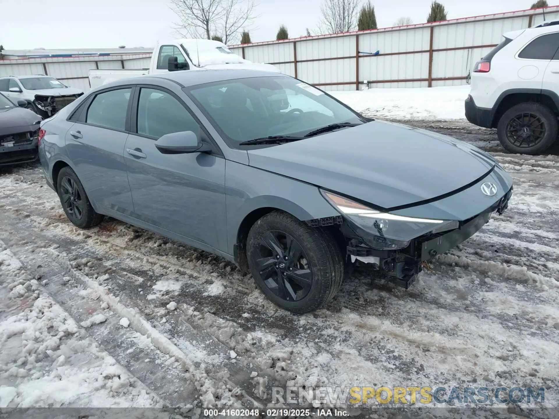 1 Фотография поврежденного автомобиля KMHLM4AG3NU335480 HYUNDAI ELANTRA 2022