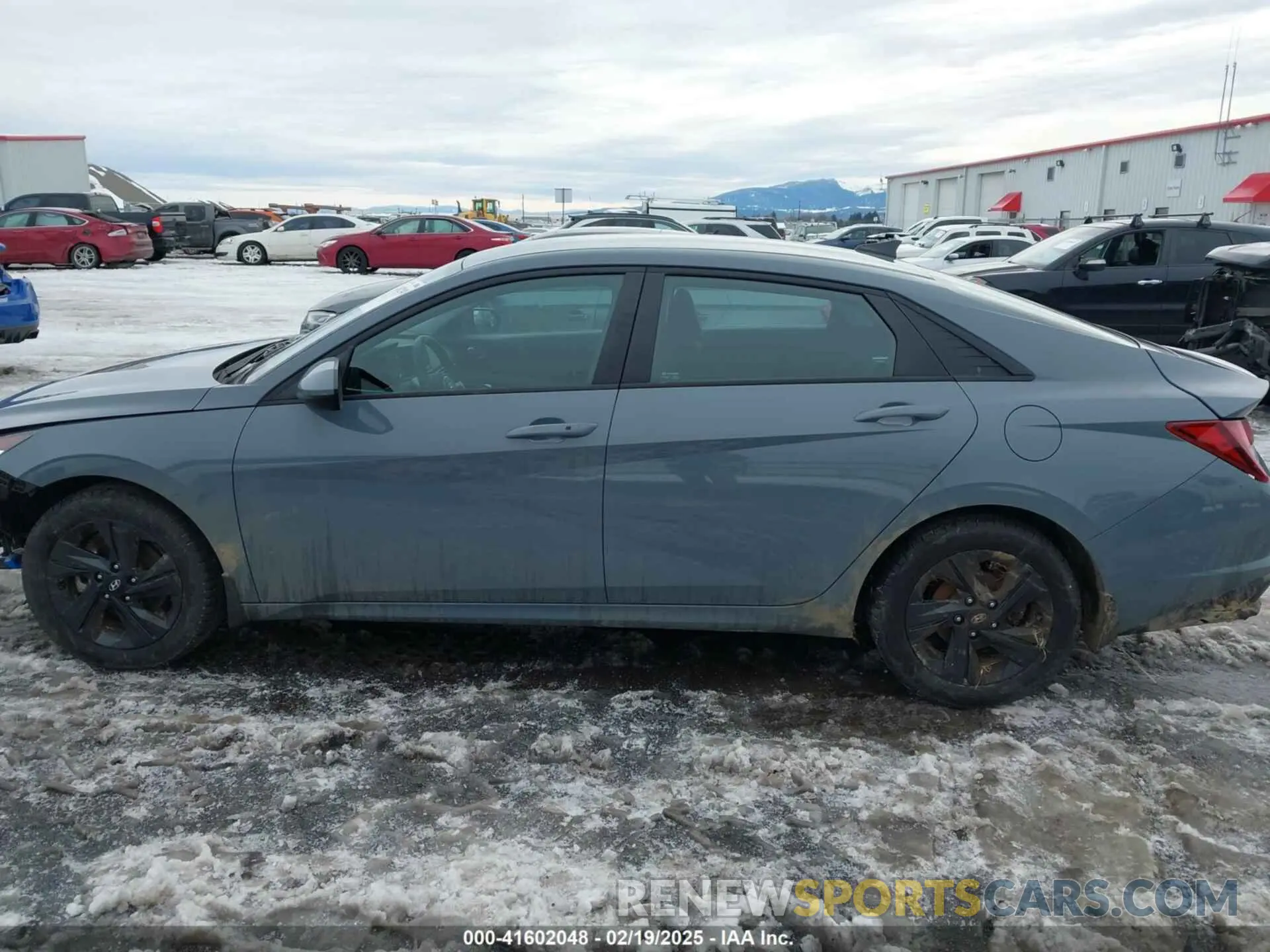 14 Фотография поврежденного автомобиля KMHLM4AG3NU335480 HYUNDAI ELANTRA 2022