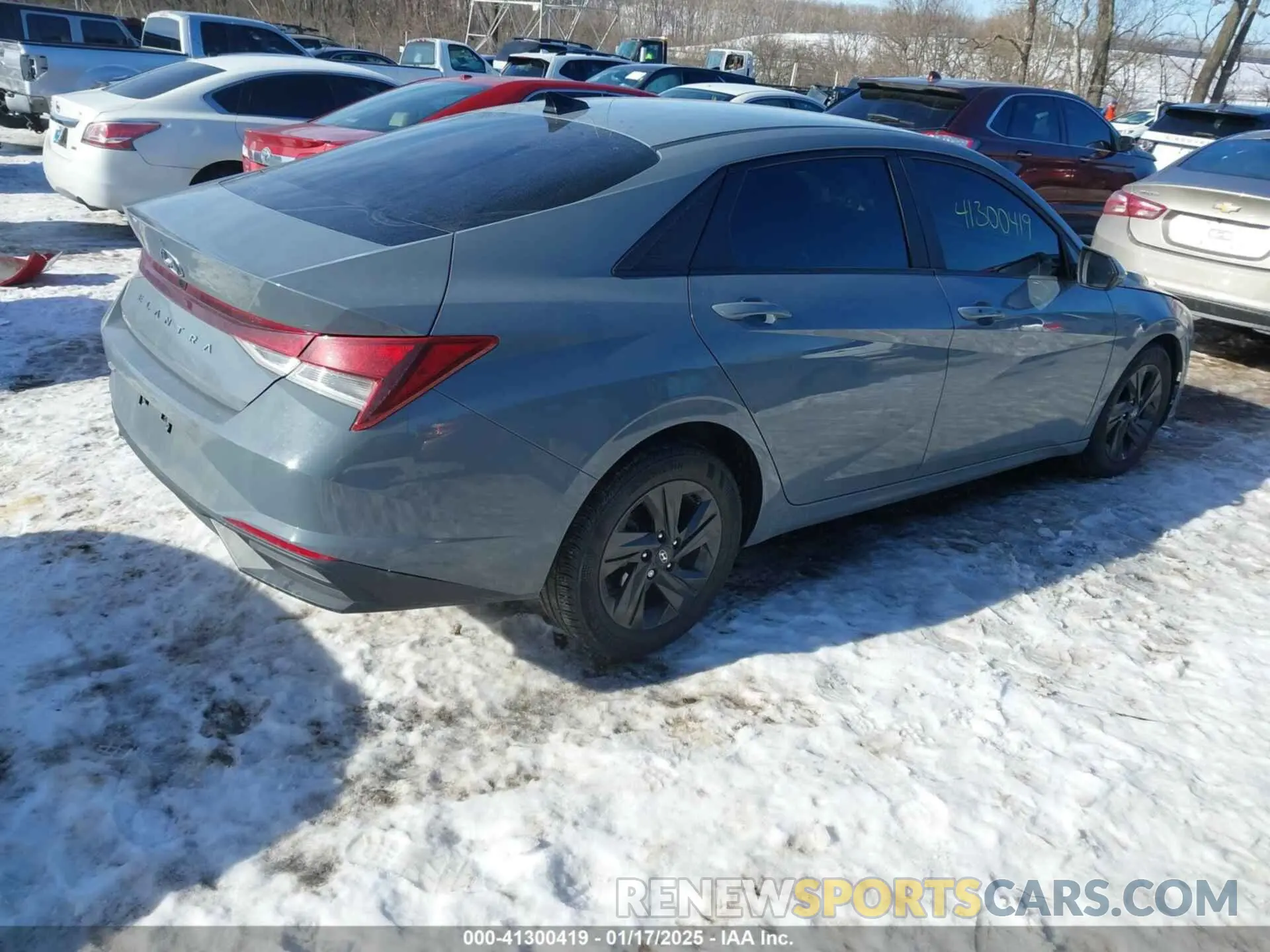 4 Фотография поврежденного автомобиля KMHLM4AG4NU245285 HYUNDAI ELANTRA 2022