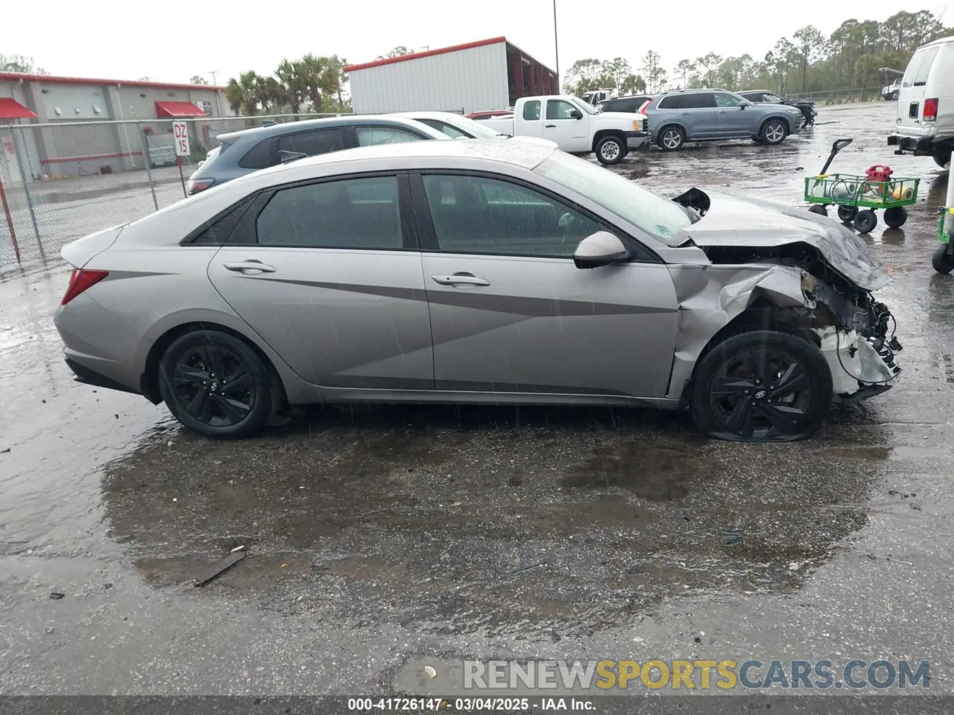 13 Photograph of a damaged car KMHLM4AG5NU218242 HYUNDAI ELANTRA 2022