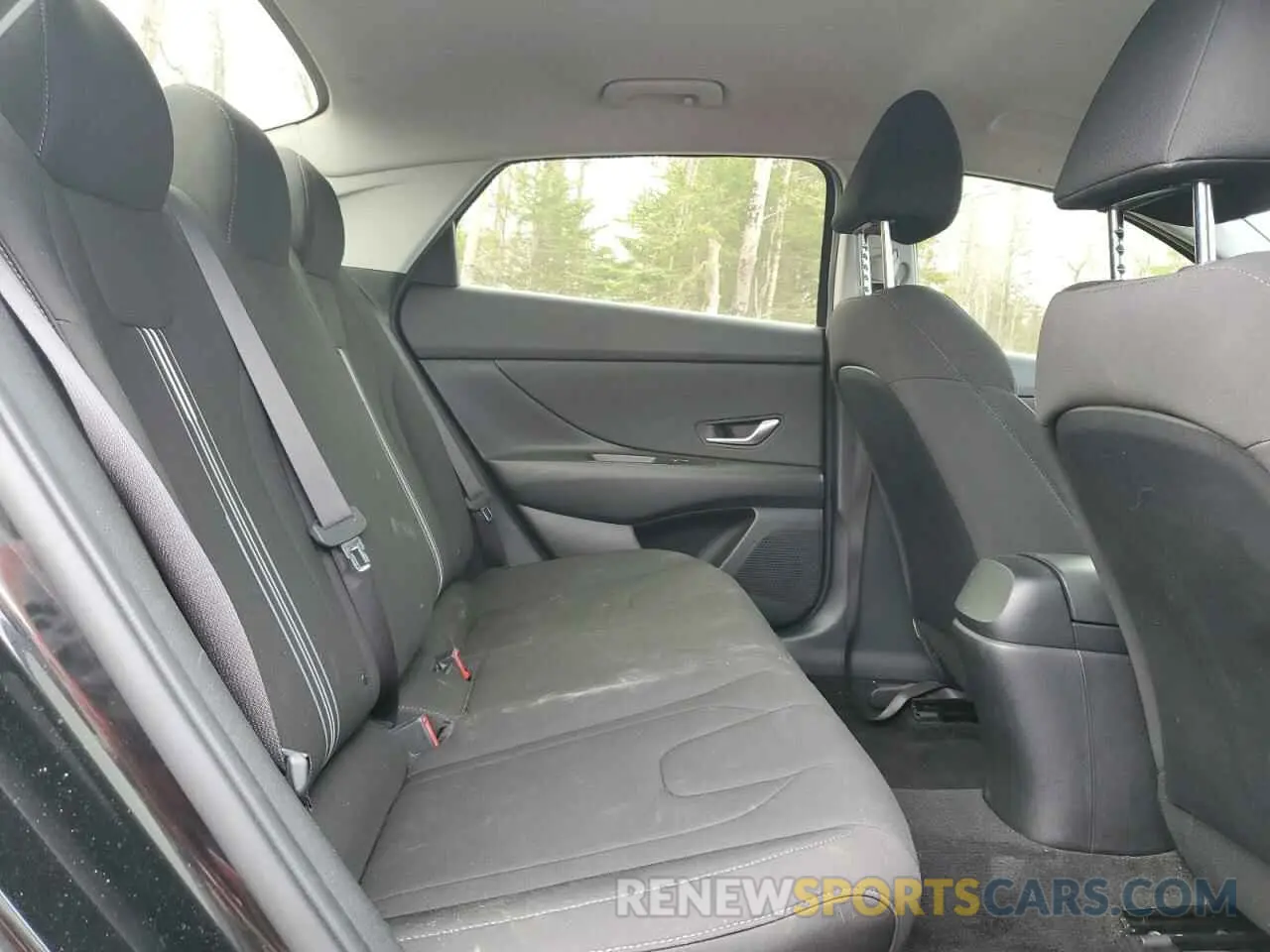 10 Фотография поврежденного автомобиля KMHLM4AG5NU286590 HYUNDAI ELANTRA 2022