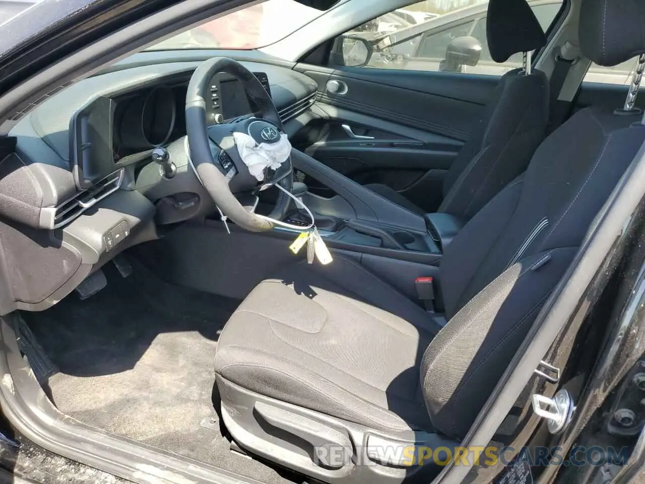 7 Фотография поврежденного автомобиля KMHLM4AG5NU286590 HYUNDAI ELANTRA 2022